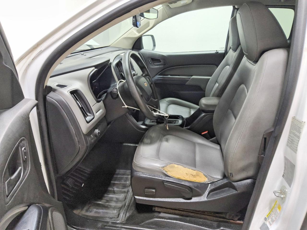 2015 Chevrolet Colorado White vin: 1GCHSAEA5F1186822
