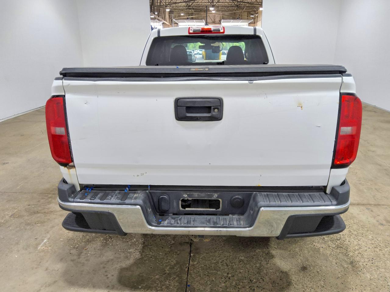 2015 Chevrolet Colorado White vin: 1GCHSAEA5F1186822