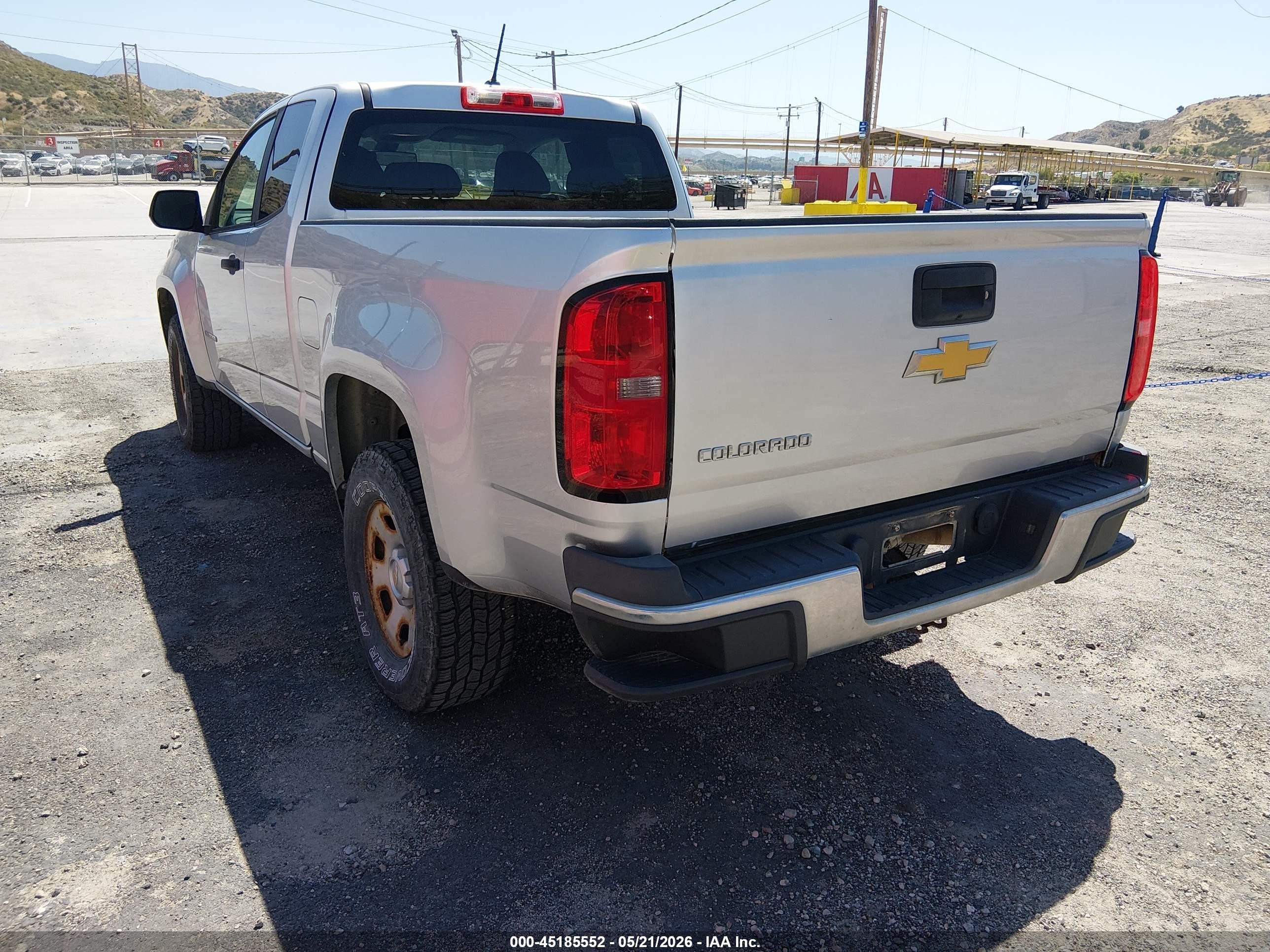 2015 Chevrolet Colorado Wt Серебряный vin: 1GCHSAEA7F1232263