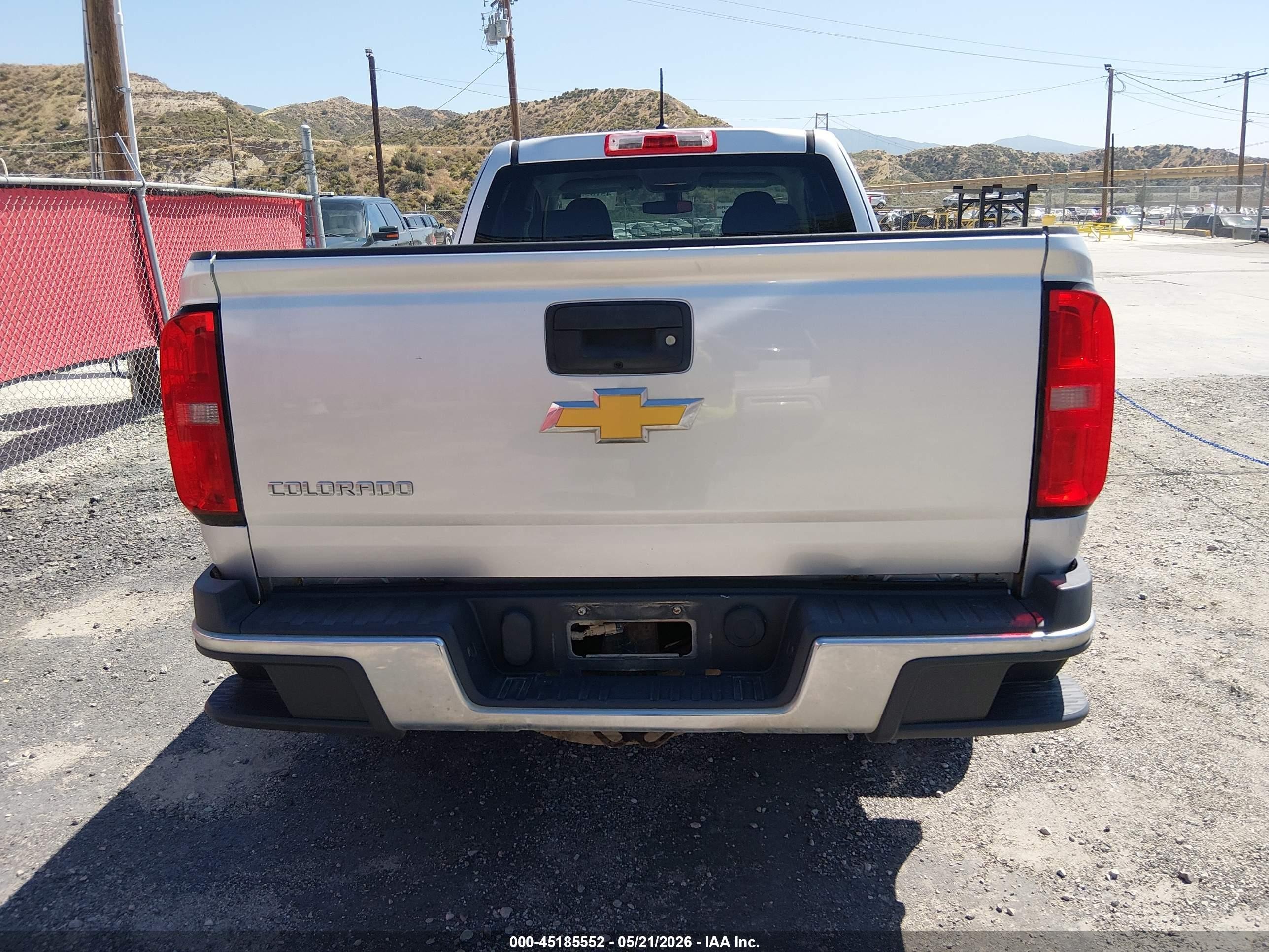 2015 Chevrolet Colorado Wt Серебряный vin: 1GCHSAEA7F1232263