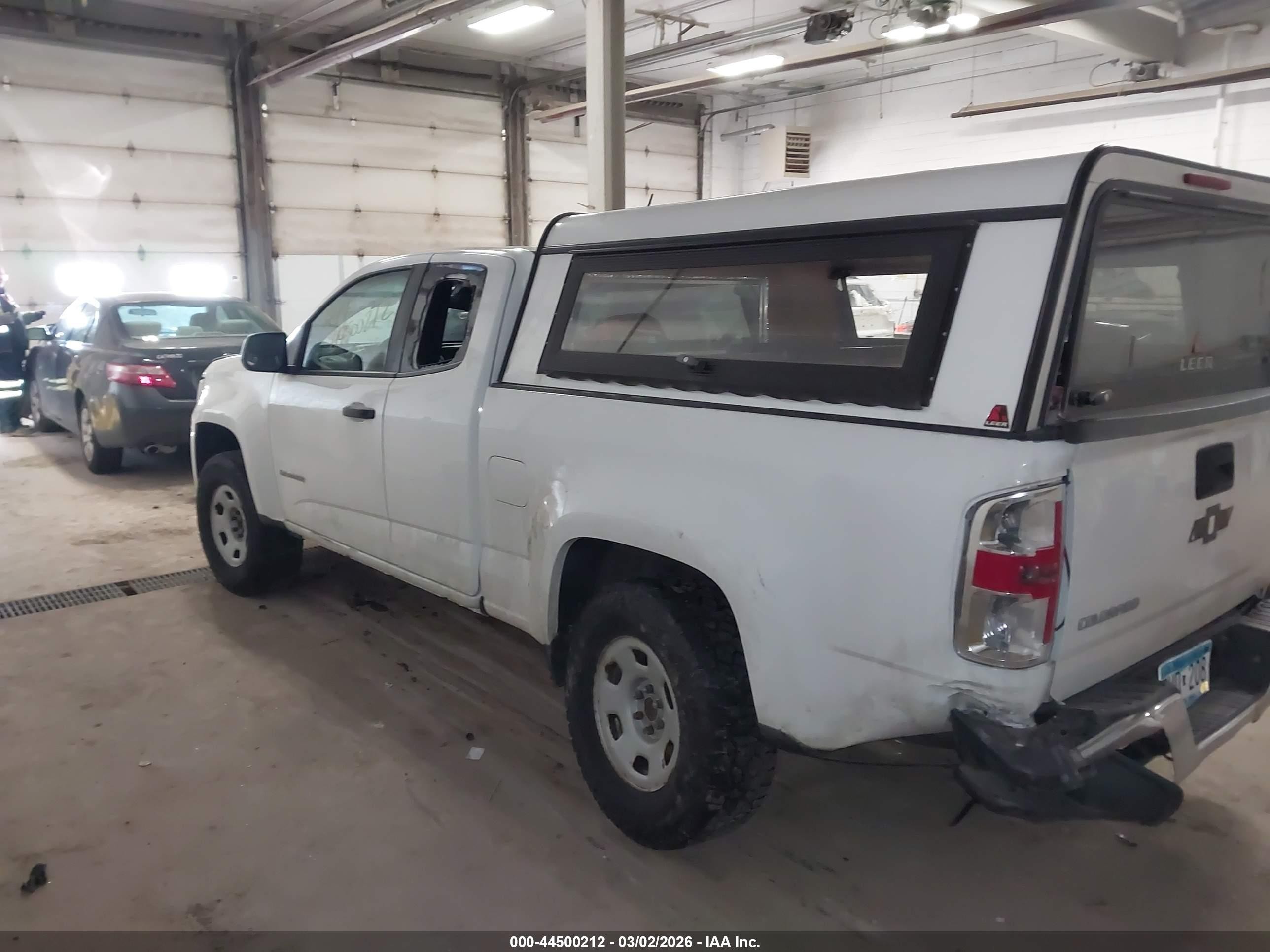 2015 Chevrolet Colorado Wt Белый vin: 1GCHSAEA8F1149747