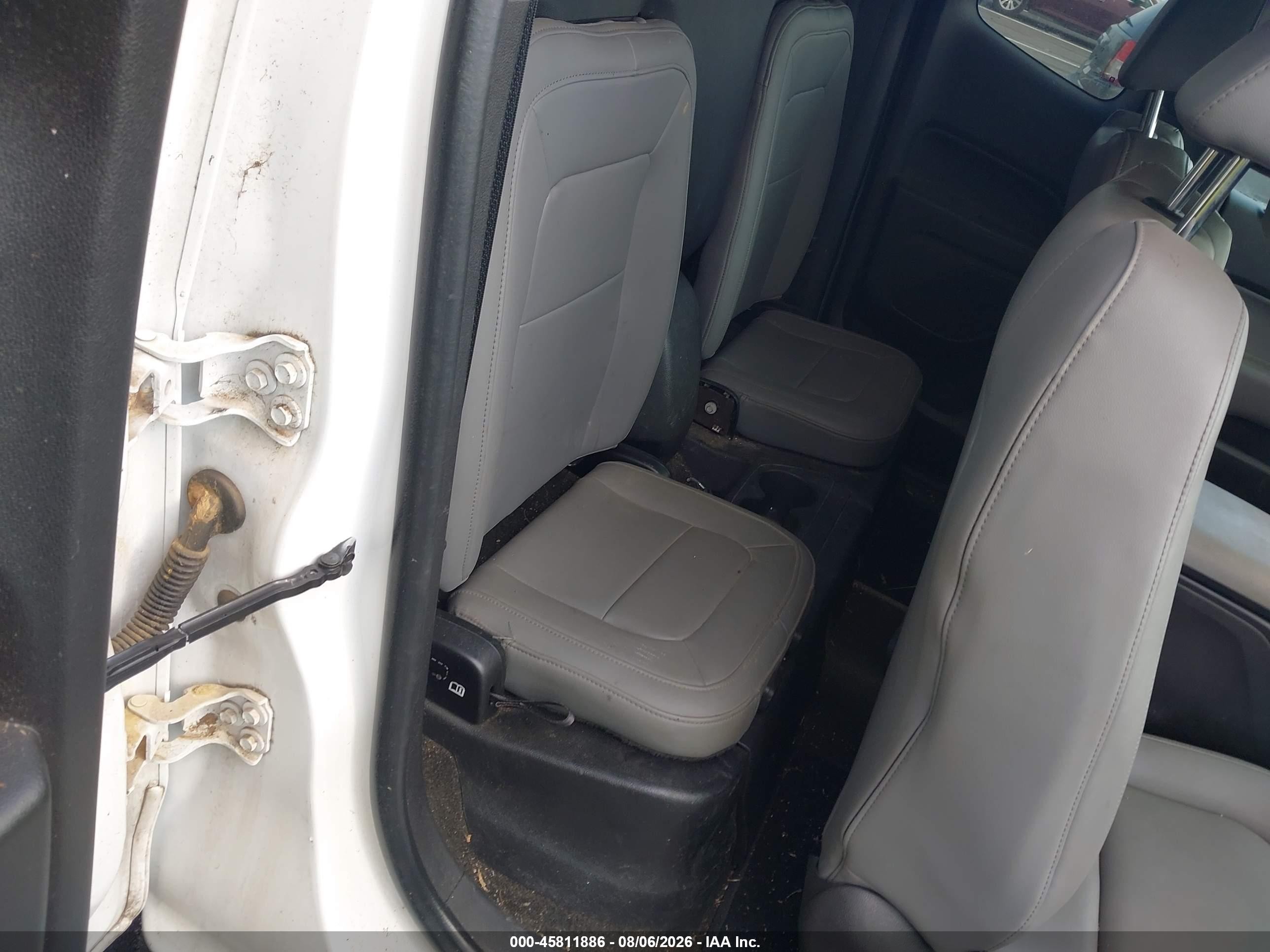 2015 Chevrolet Colorado 2wd Wt White vin: 1GCHSAEA8F1233664