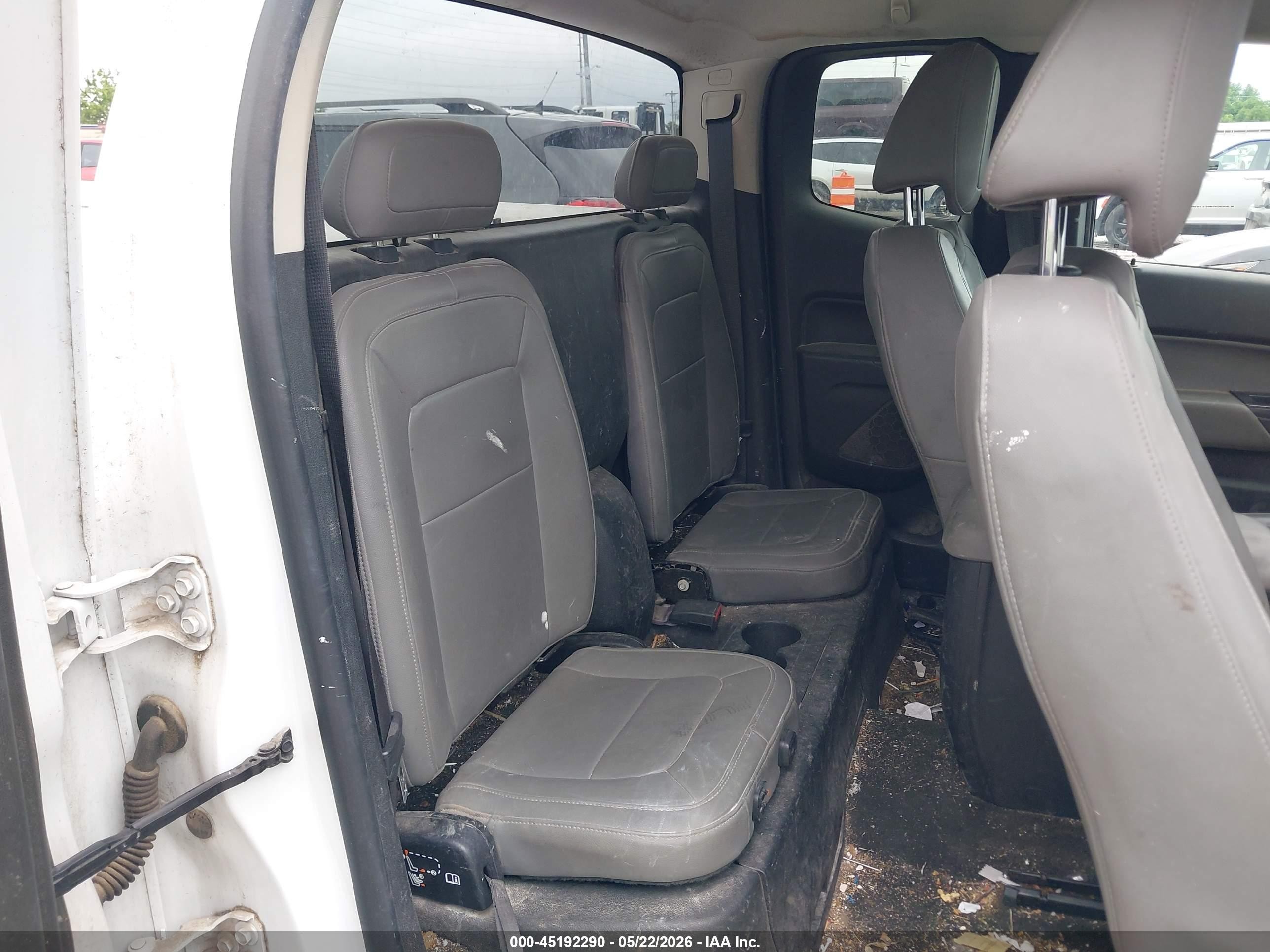 2015 Chevrolet Colorado Wt White vin: 1GCHSAEA9F1150860