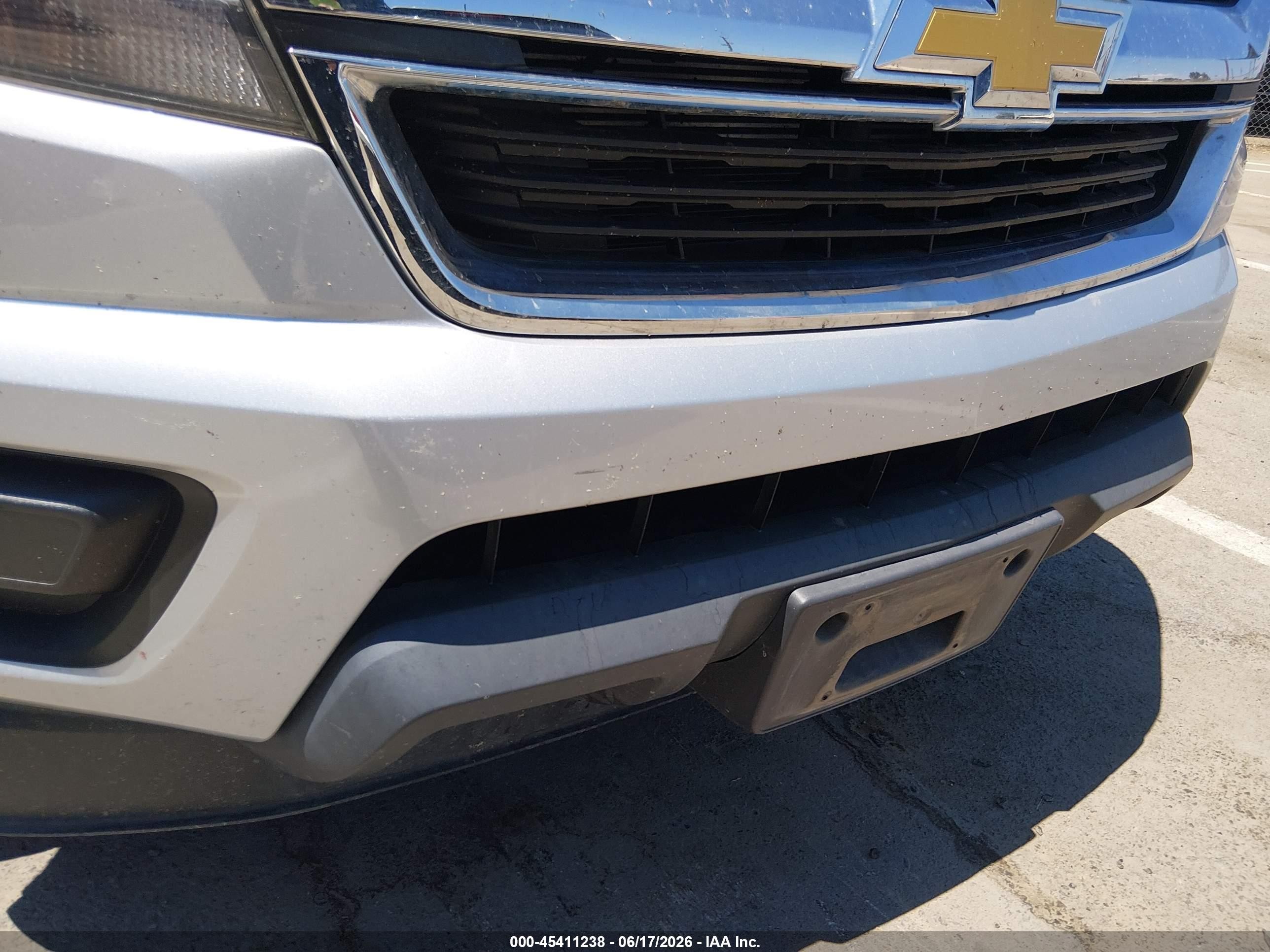 2015 Chevrolet Colorado 2wd Wt Silver vin: 1GCHSAEAXF1231737