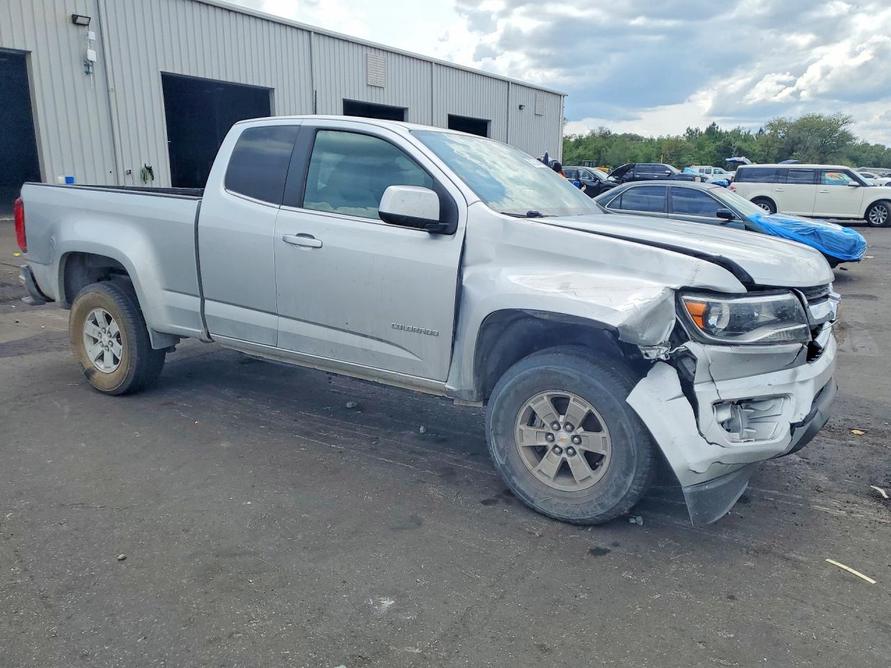 2015 Chevrolet Colorado Silver vin: 1GCHSAEAXF1273809