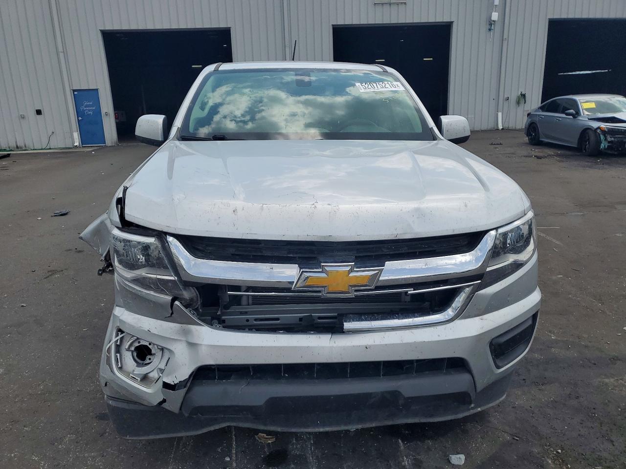 2015 Chevrolet Colorado Silver vin: 1GCHSAEAXF1273809