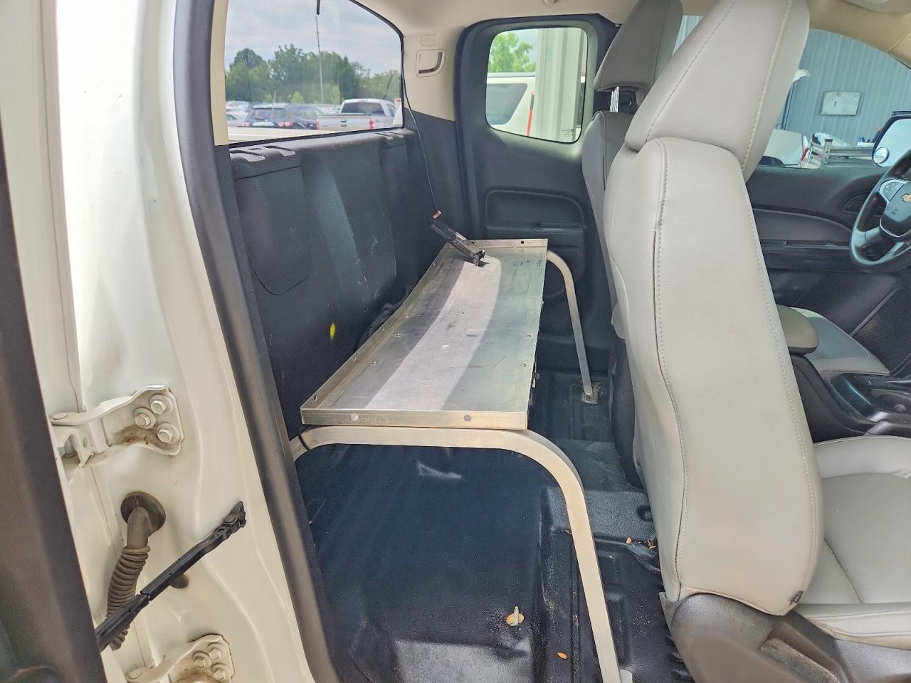 2019 Chevrolet Colorado White vin: 1GCHSBEAXK1148700