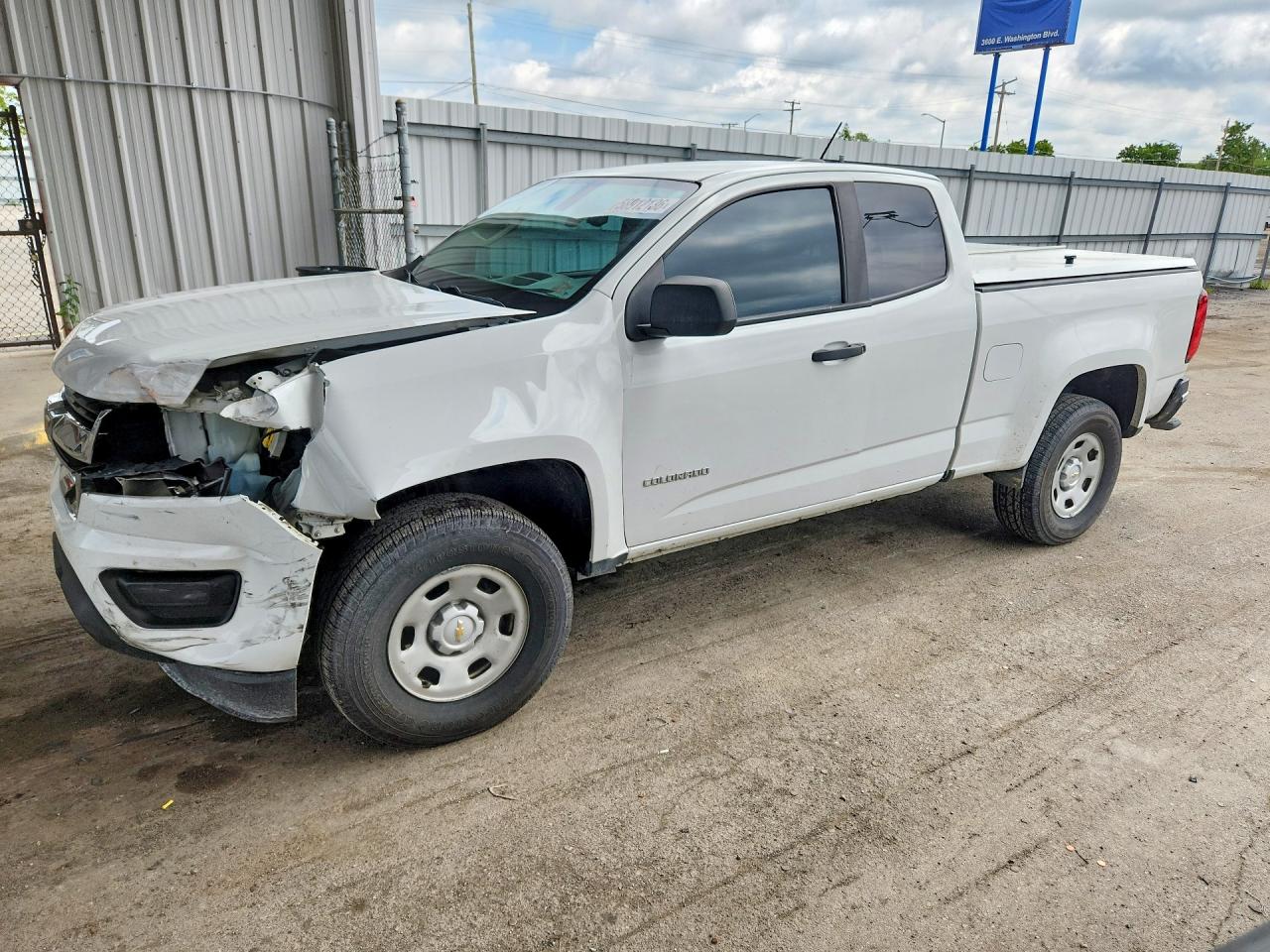 2019 Chevrolet Colorado White vin: 1GCHSBEAXK1148700