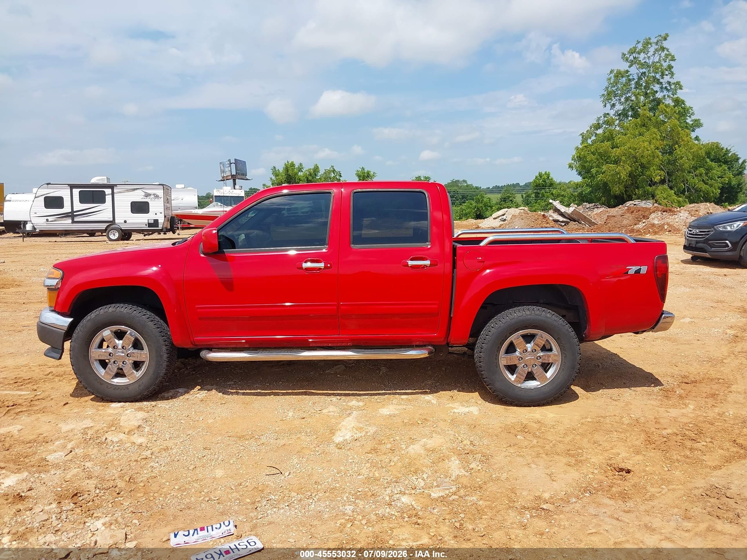 2011 Chevrolet Colorado 2lt Red vin: 1GCHSDFE0B8136656