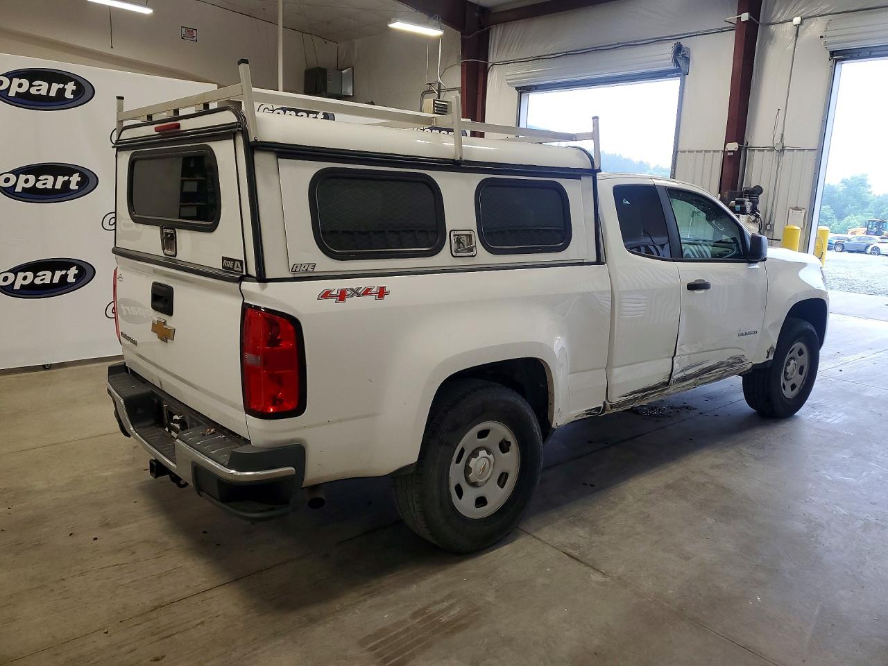2015 Chevrolet Colorado Белый vin: 1GCHTAE32F1157194