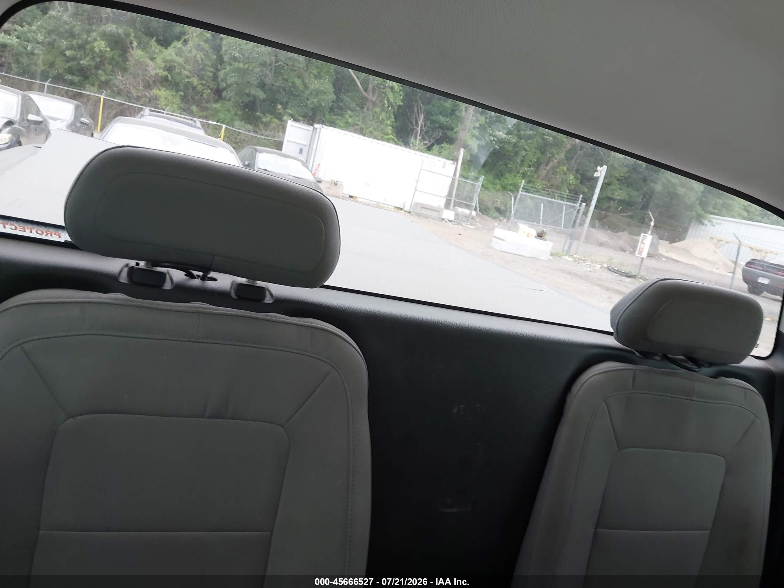 2015 Chevrolet Colorado 4wd Wt White vin: 1GCHTAEA7F1148831