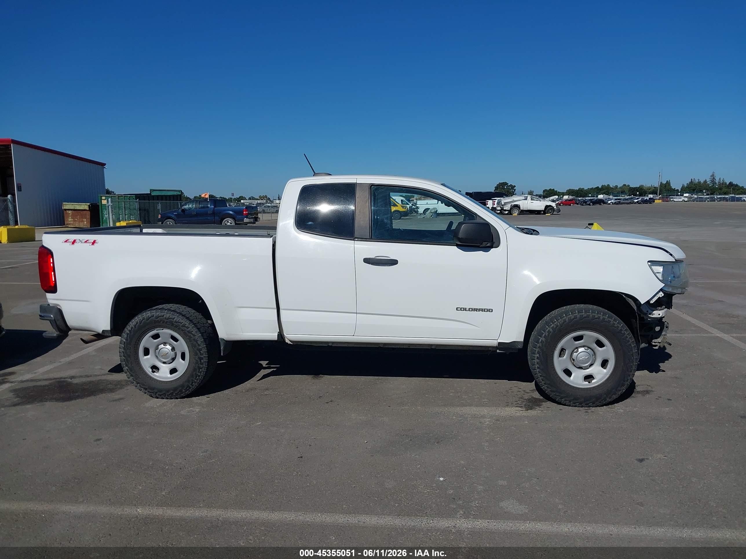 2015 Chevrolet Colorado Wt White vin: 1GCHTAEA8F1187430
