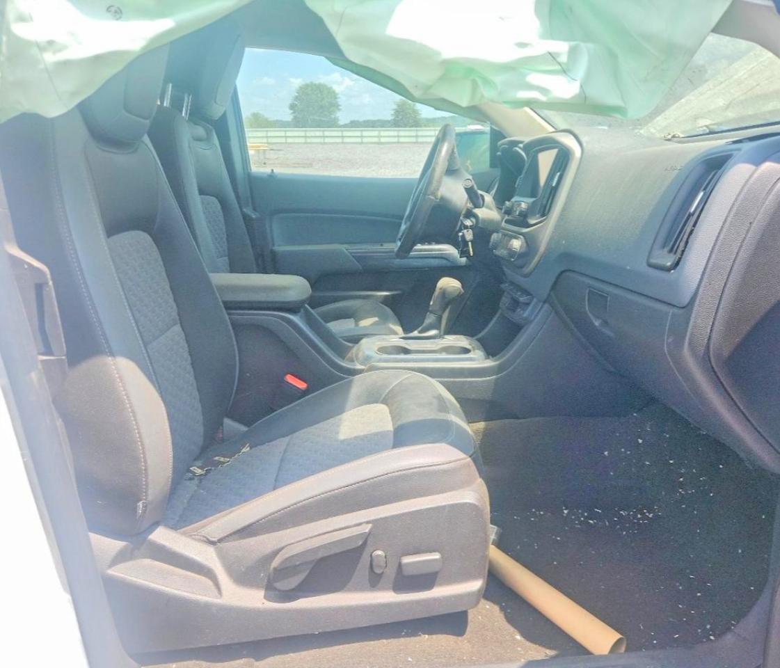 2015 Chevrolet Colorado Z71 White vin: 1GCHTCE34F1249418