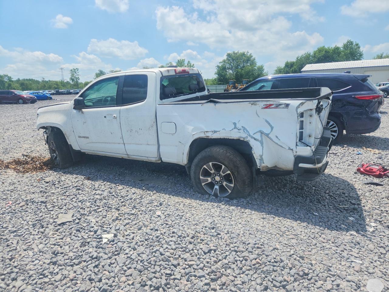 2015 Chevrolet Colorado Z71 White vin: 1GCHTCE34F1249418