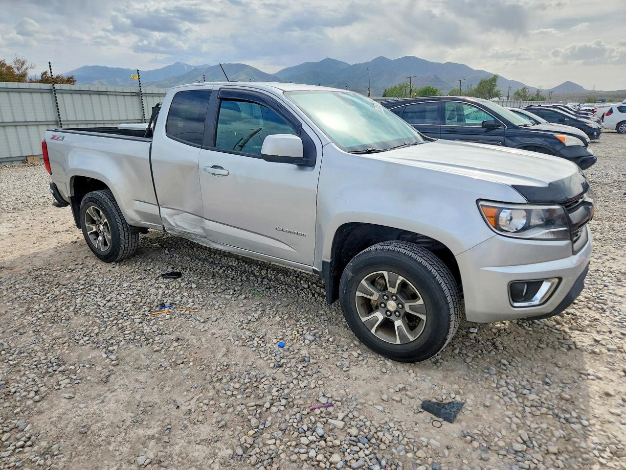 2015 Chevrolet Colorado Z71 Silver vin: 1GCHTCE37F1207180