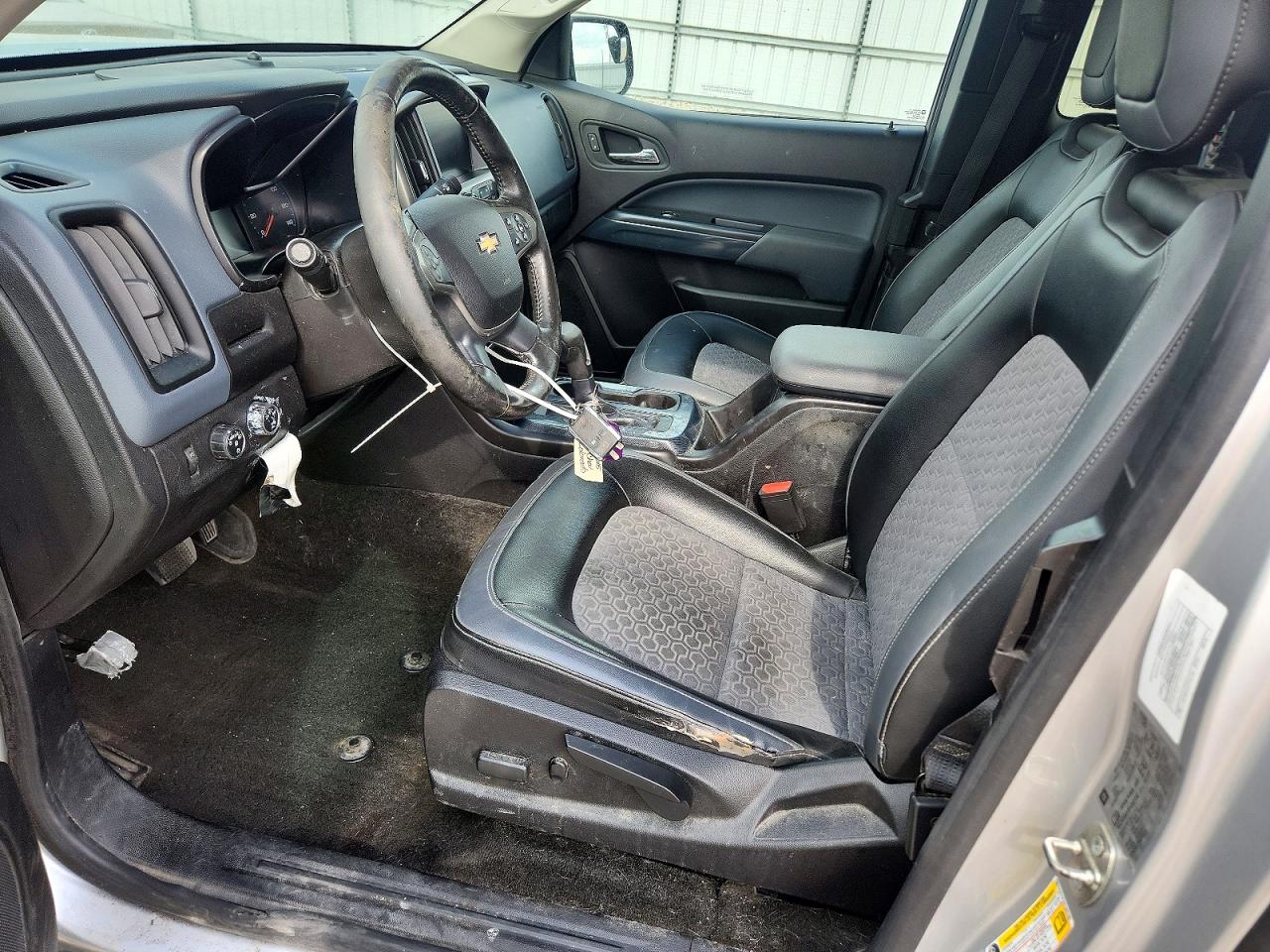 2015 Chevrolet Colorado Z71 Silver vin: 1GCHTCE37F1207180