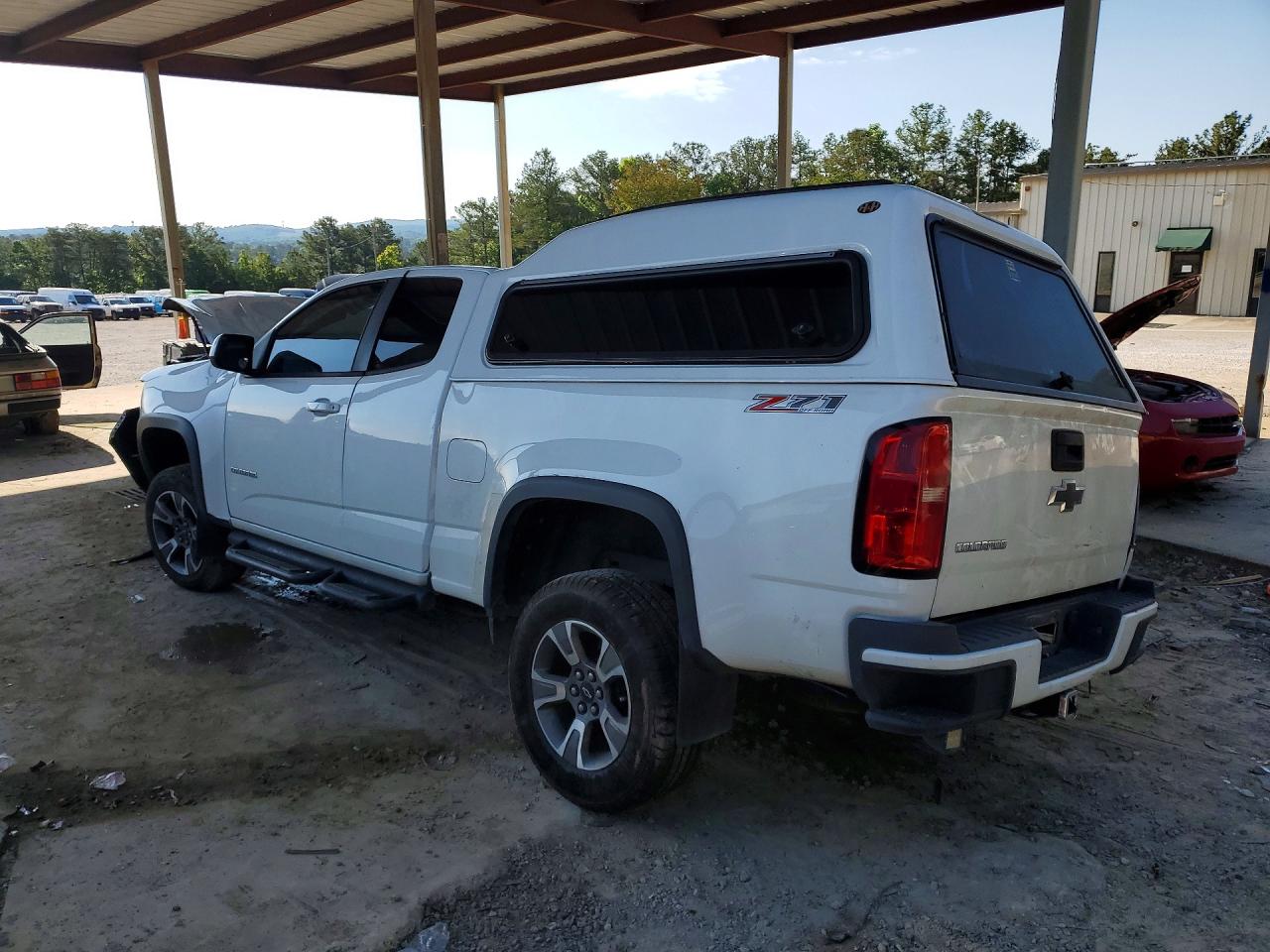 2015 Chevrolet Colorado Z71 White vin: 1GCHTCEA9F1190932