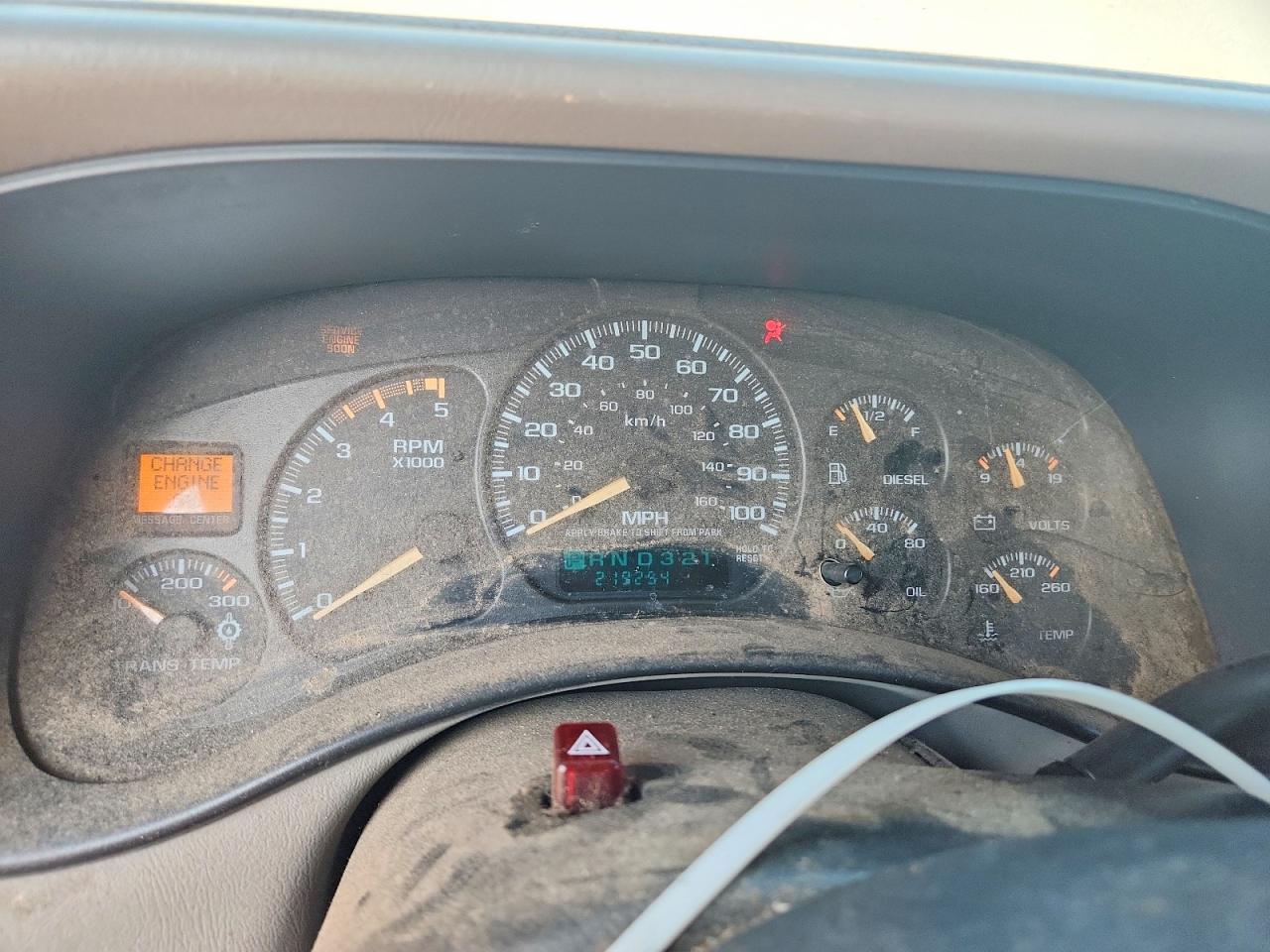 2002 Chevrolet Silverado C3500 Gold vin: 1GCJC33122F131674