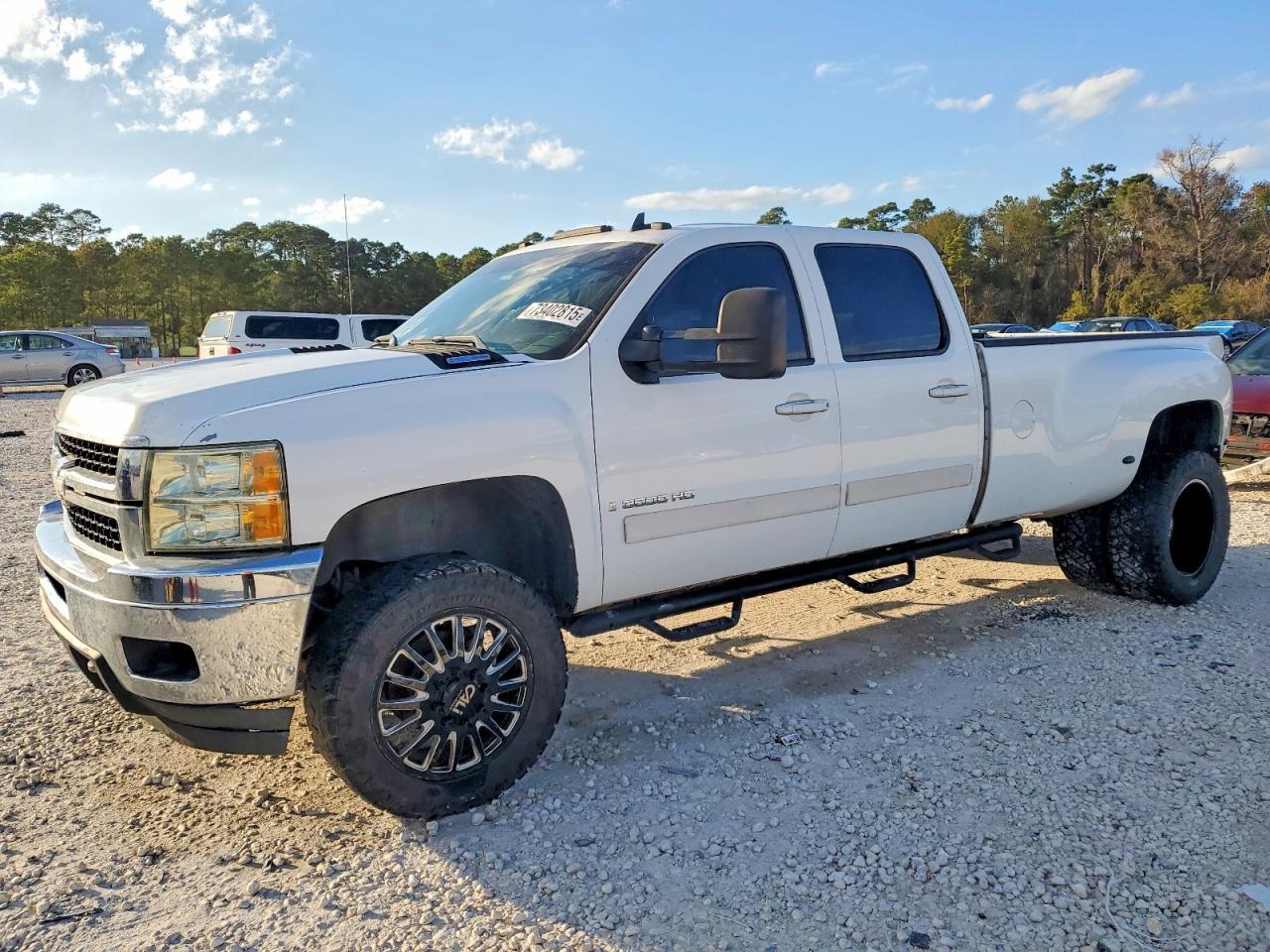 2008 Chevrolet Silverado C3500 White vin: 1GCJC33668F223911