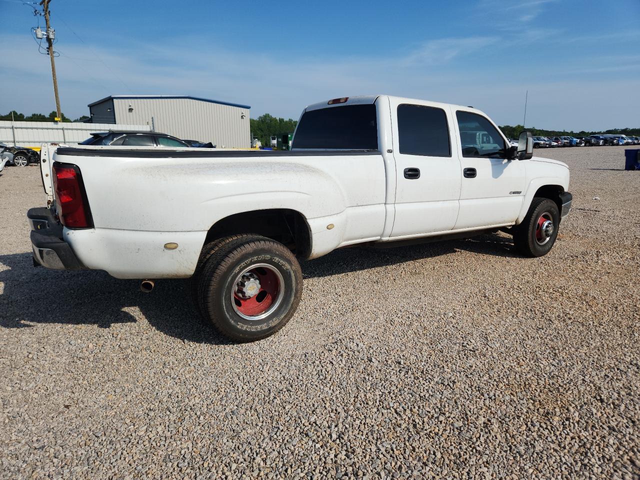 2004 Chevrolet Silverado C3500 White vin: 1GCJC33U34F184543
