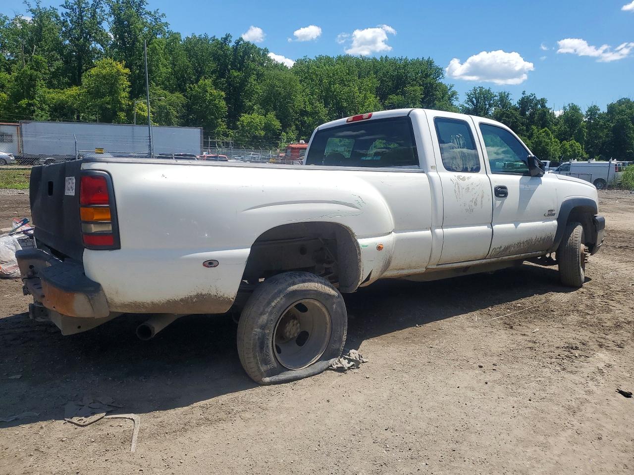 2005 Chevrolet Silverado C3500 White vin: 1GCJC39275E318855