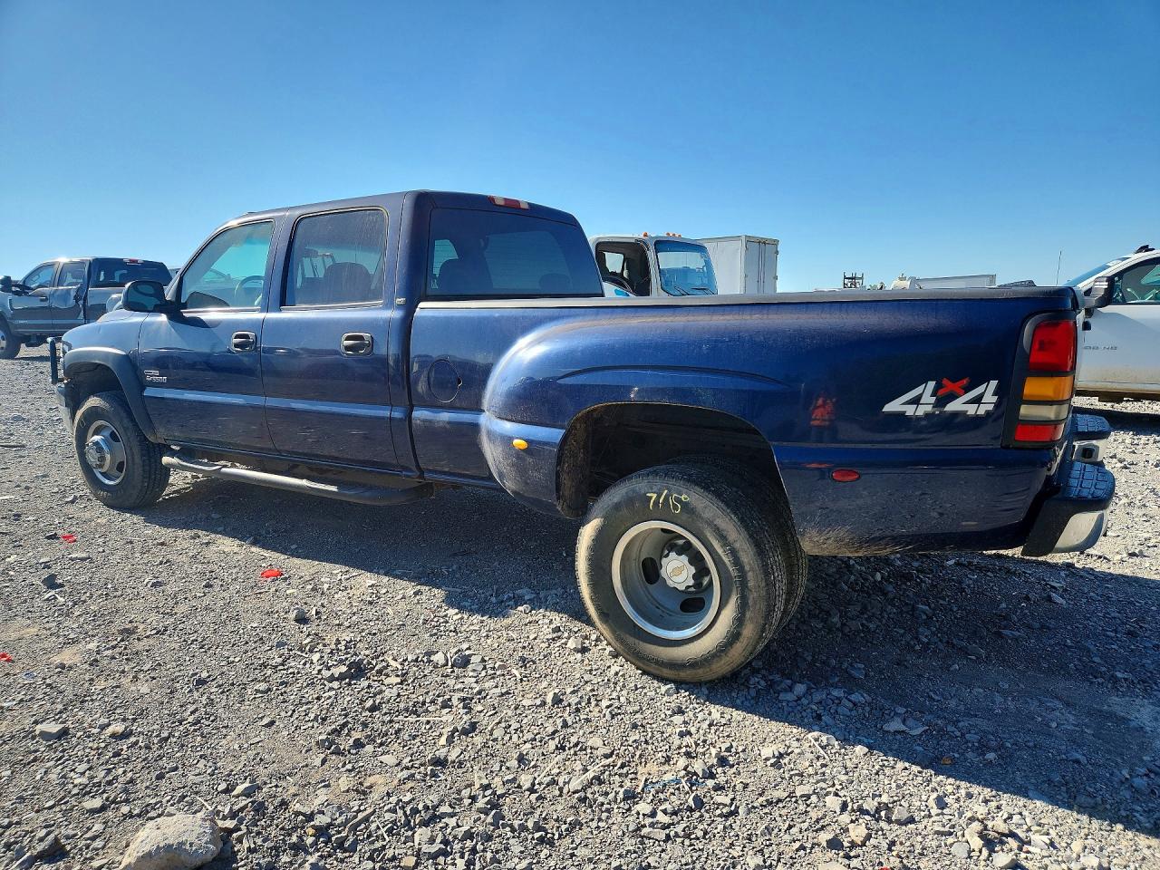 2002 Chevrolet Silverado K3500 Blue vin: 1GCJK33192F121954
