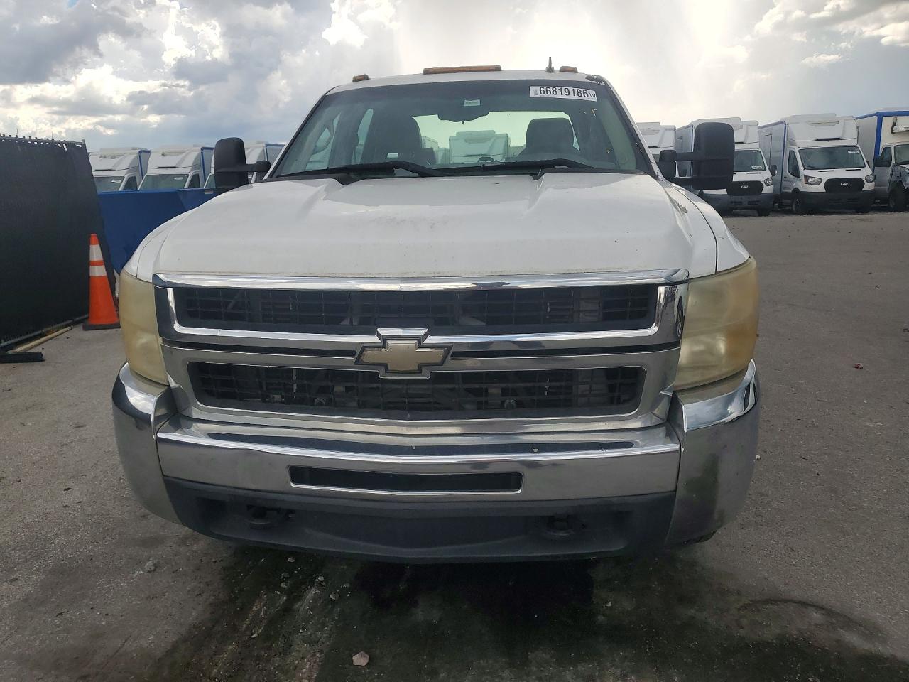 2008 Chevrolet Silverado K3500 Белый vin: 1GCJK33638F150967