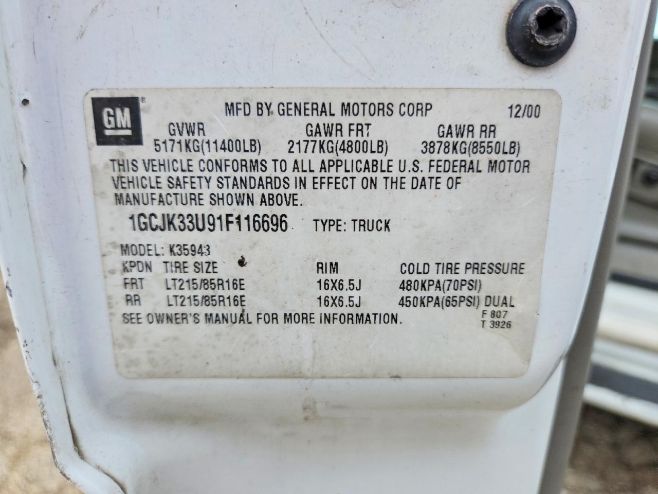 2001 Chevrolet Silverado K3500 White vin: 1GCJK33U91F116696