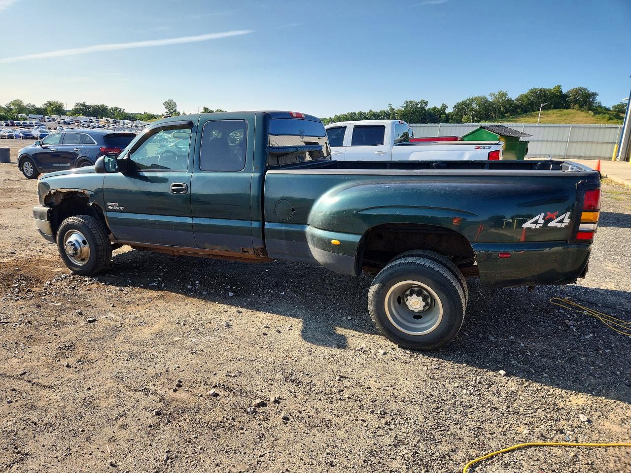 2003 Chevrolet Silverado K3500 Green vin: 1GCJK39183E243137