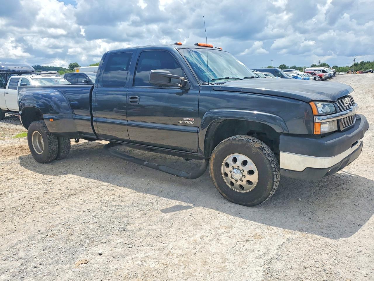 2003 Chevrolet Silverado K3500 Черный vin: 1GCJK39193E260478