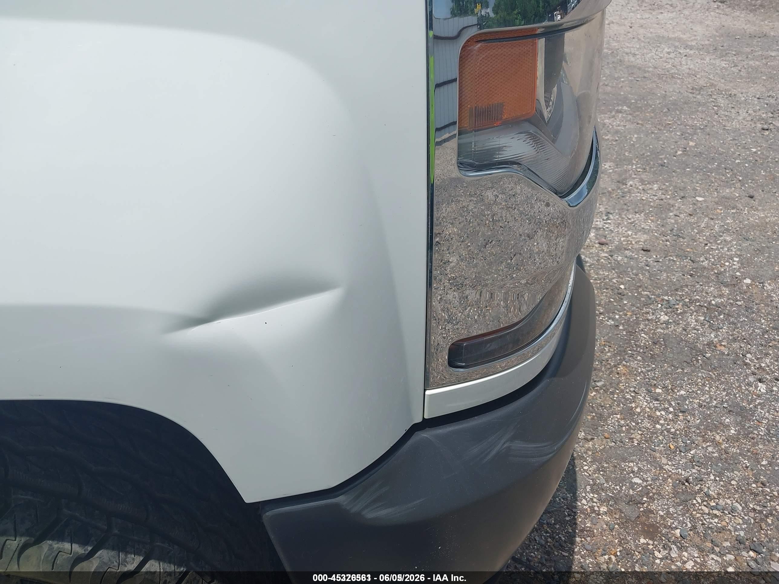 2017 Chevrolet Silverado 1500 Wt White vin: 1GCNCNEC0HZ124807