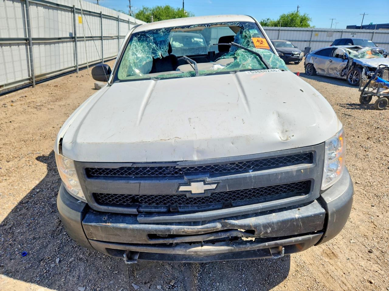 2011 Chevrolet Silverado C1500 Белый vin: 1GCNCPE09BZ345430
