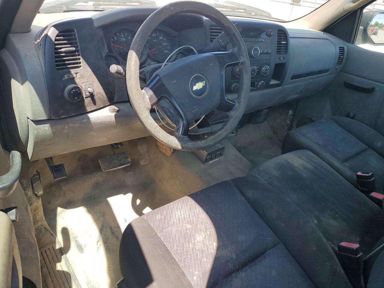 2013 Chevrolet Silverado C1500 White vin: 1GCNCPE09DZ401109