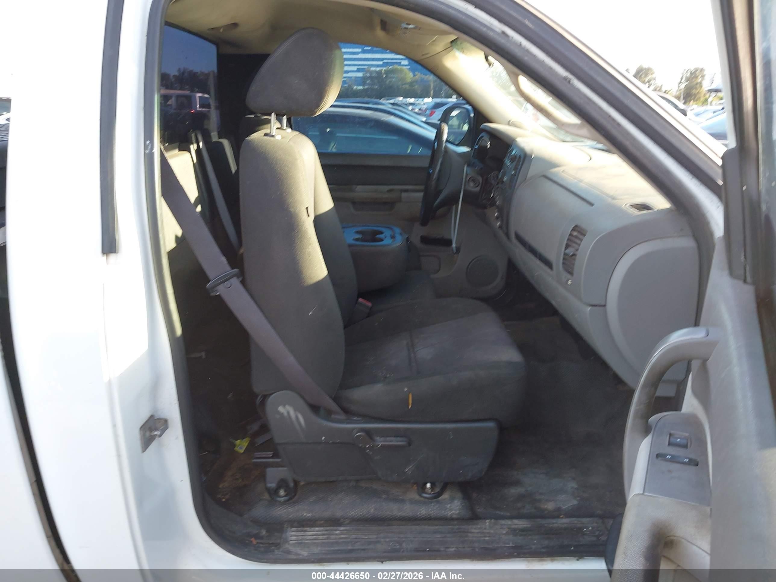 2011 Chevrolet Silverado 1500 Work Truck White vin: 1GCNCPEA0BF196111