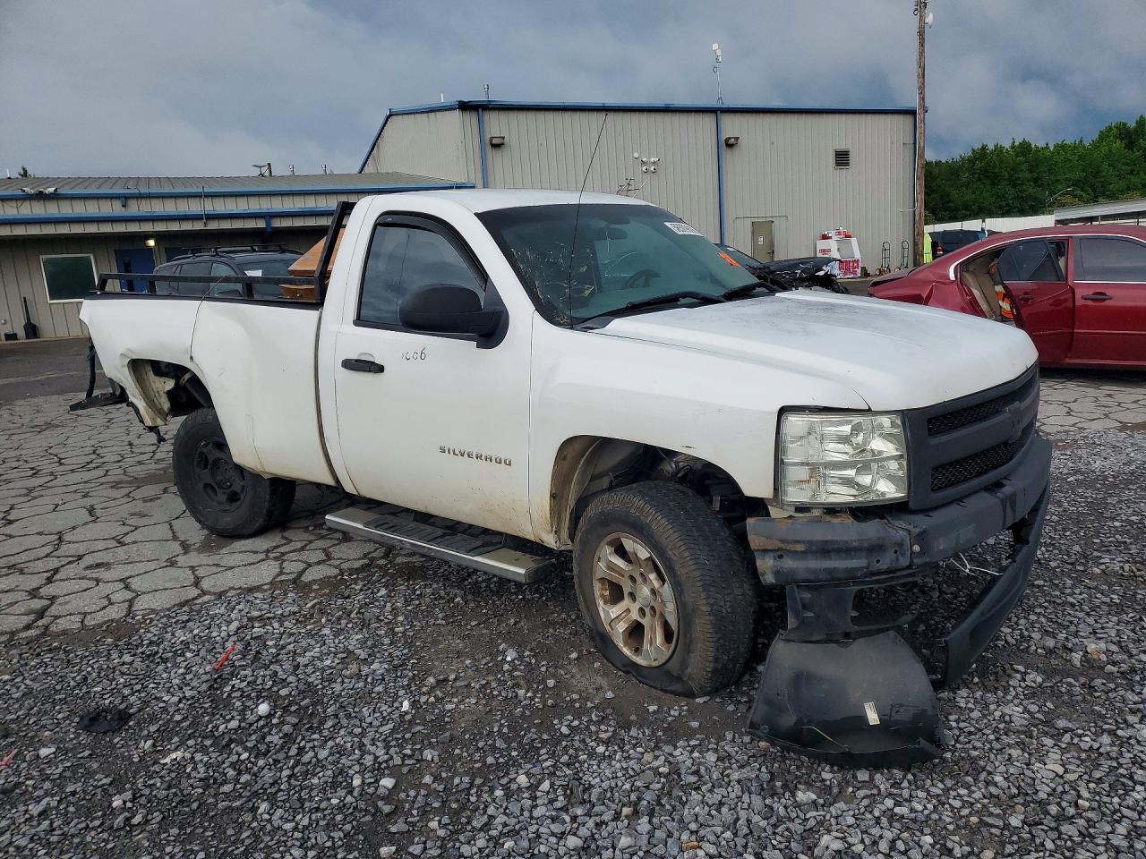 2011 Chevrolet Silverado C1500 White vin: 1GCNCPEA3BZ454815