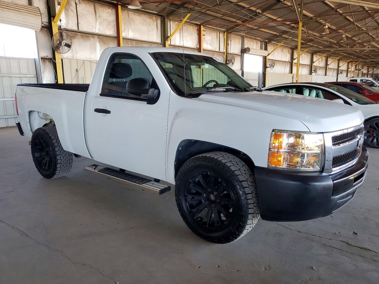 2011 Chevrolet Silverado C1500 White vin: 1GCNCPEA6BZ322972