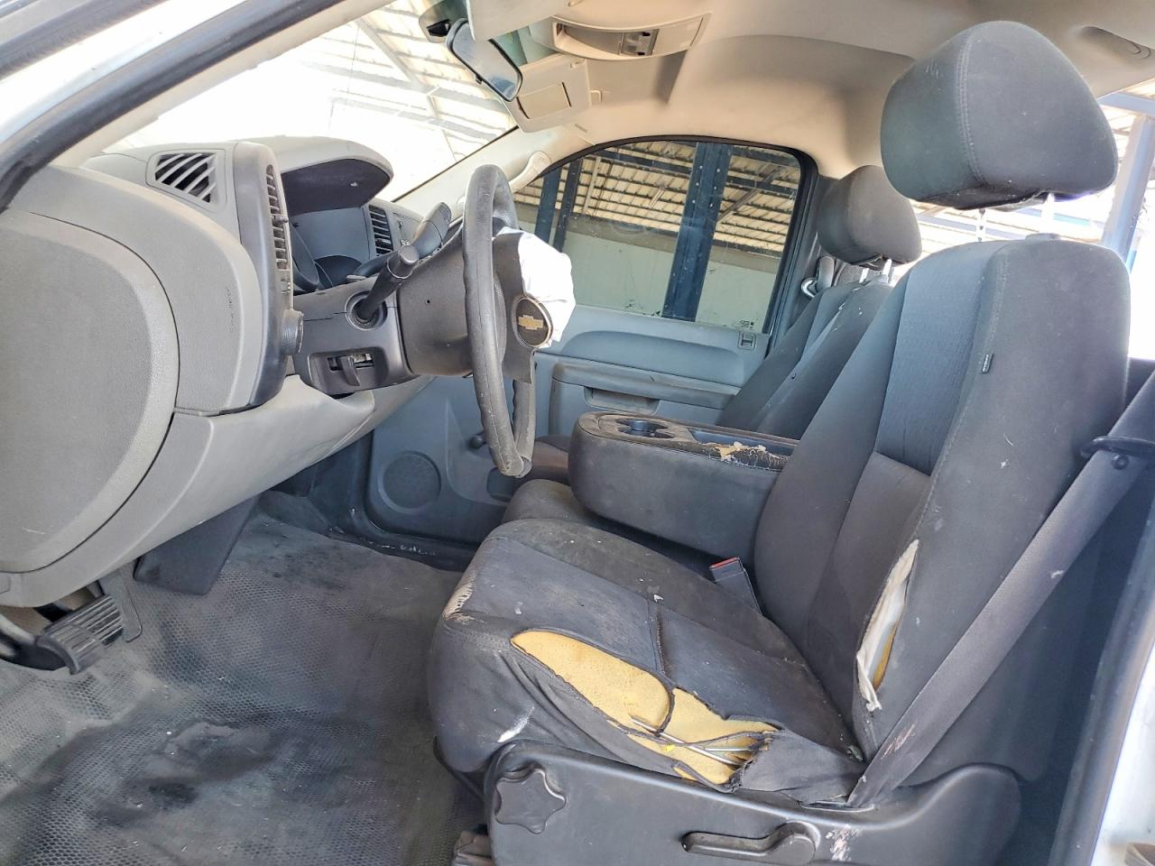 2011 Chevrolet Silverado C1500 White vin: 1GCNCPEA7BZ328926