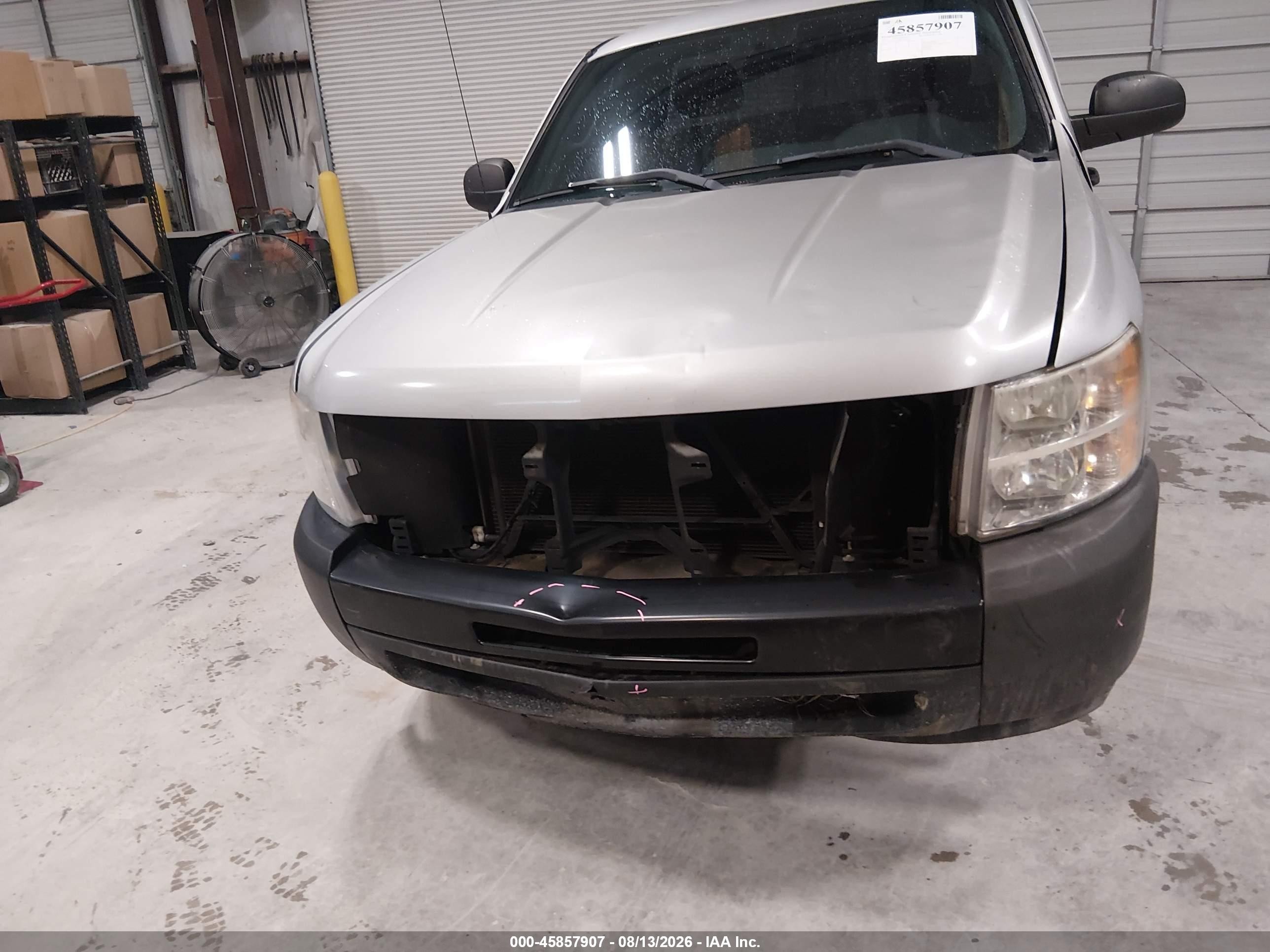 2011 Chevrolet Silverado 1500 Work Truck Silver vin: 1GCNCPEA8BZ285276