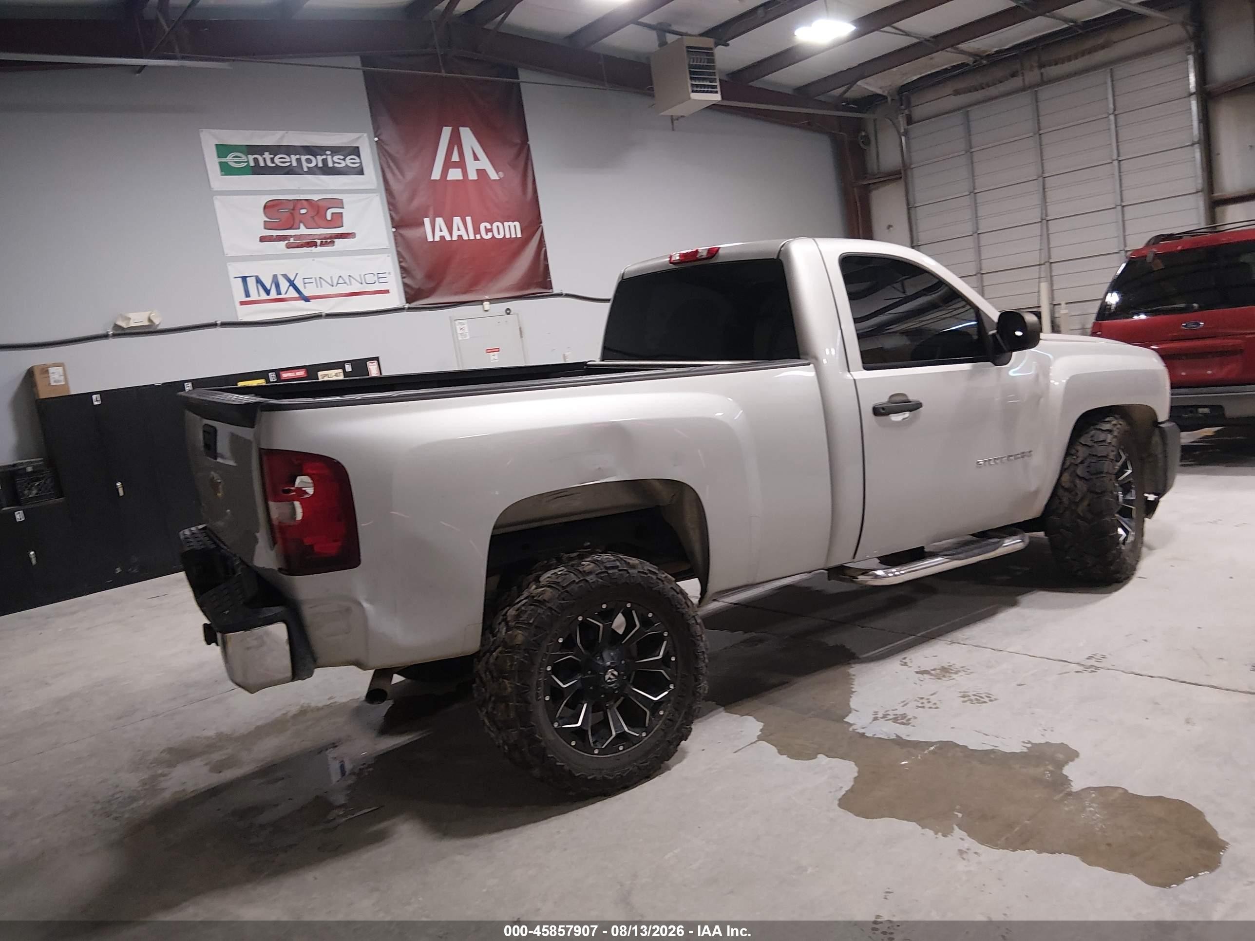 2011 Chevrolet Silverado 1500 Work Truck Silver vin: 1GCNCPEA8BZ285276