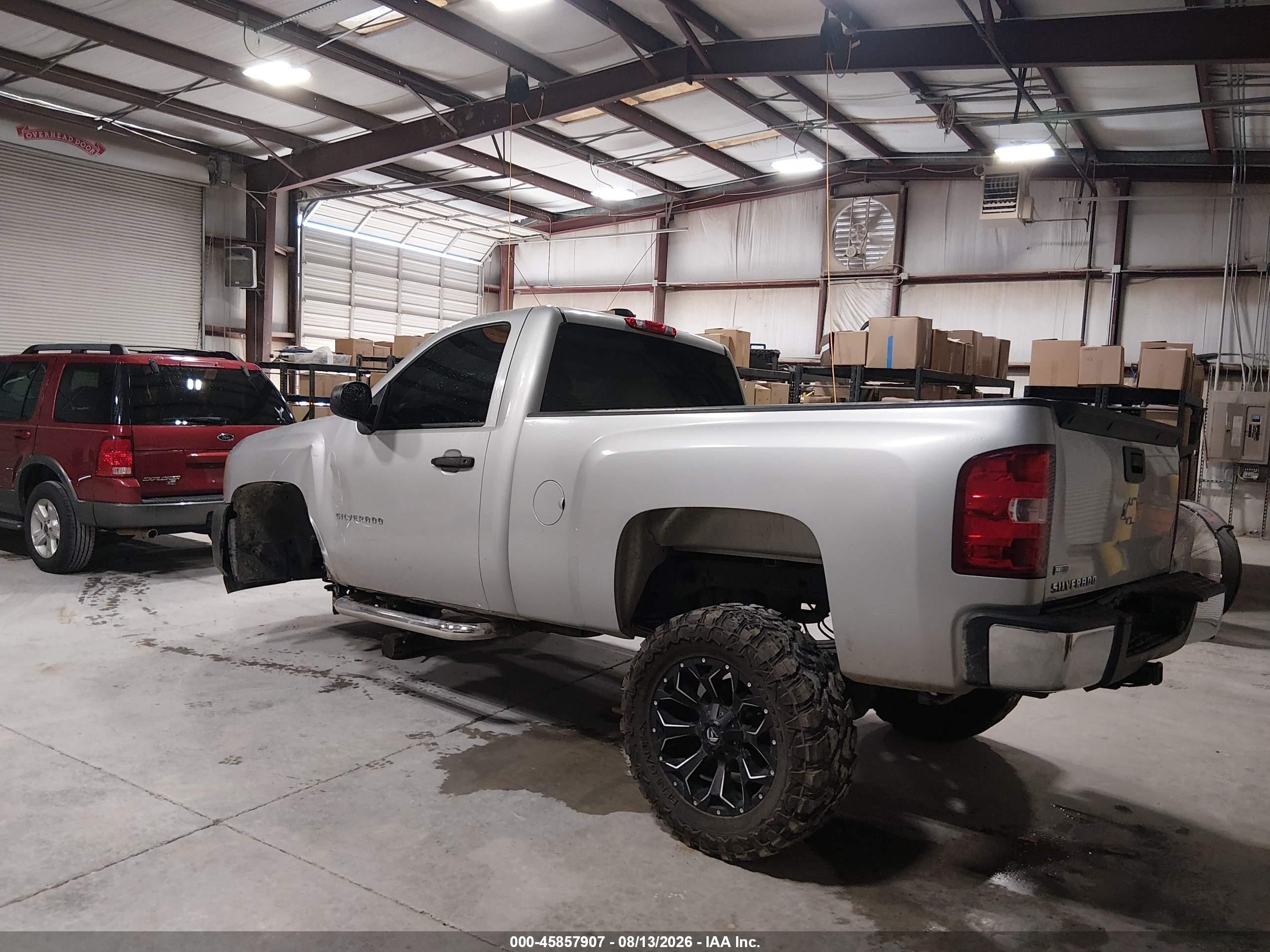 2011 Chevrolet Silverado 1500 Work Truck Silver vin: 1GCNCPEA8BZ285276