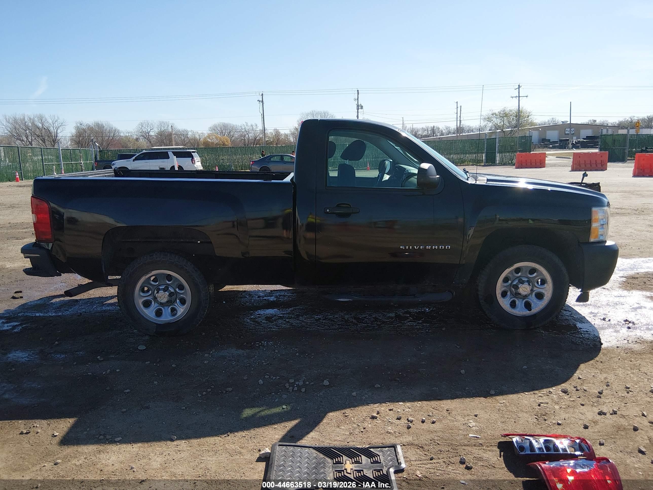 2013 Chevrolet Silverado 1500 Work Truck Black vin: 1GCNCPEA8DZ338576