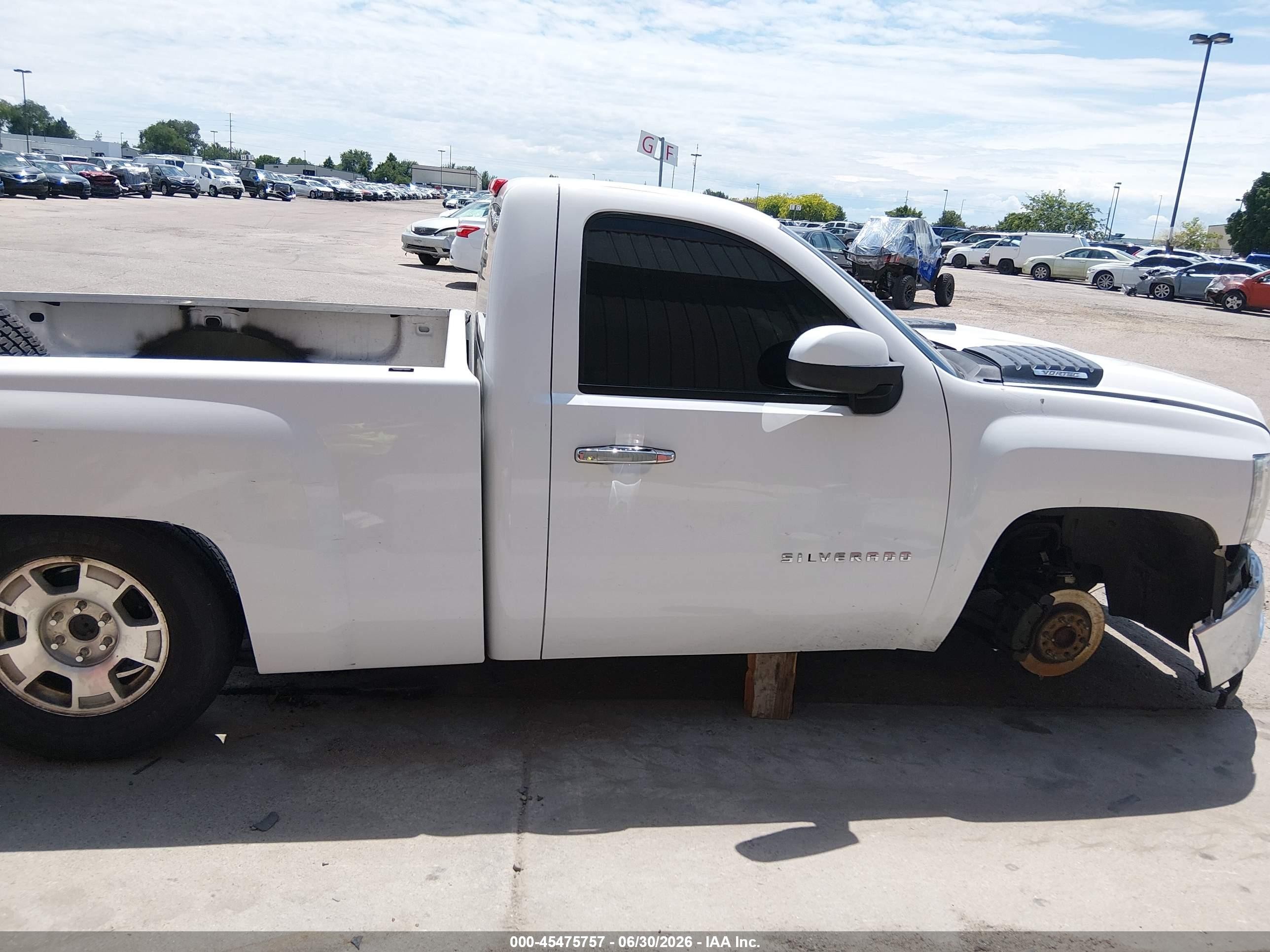 2012 Chevrolet Silverado 1500 Work Truck White vin: 1GCNCPEAXCZ255777