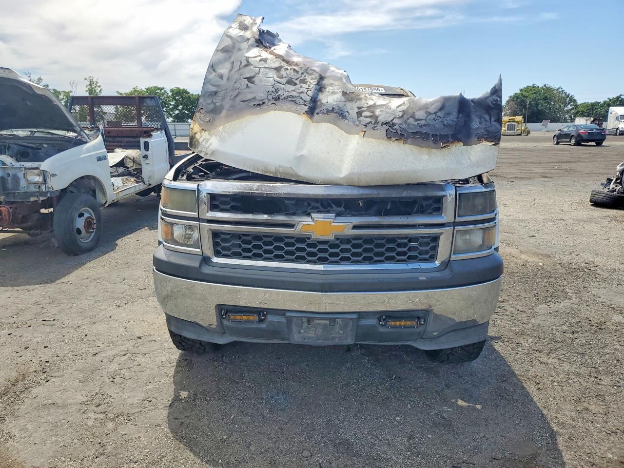 2014 Chevrolet Silverado C1500 White vin: 1GCNCPEC0EZ139427