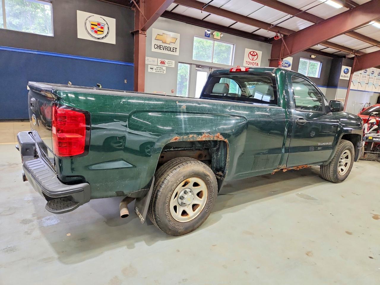 2015 Chevrolet Silverado C1500 Green vin: 1GCNCPEC2FZ347892