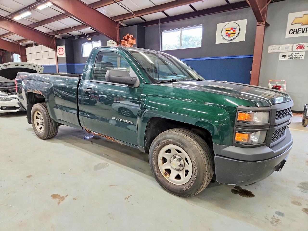 2015 Chevrolet Silverado C1500 Green vin: 1GCNCPEC2FZ347892