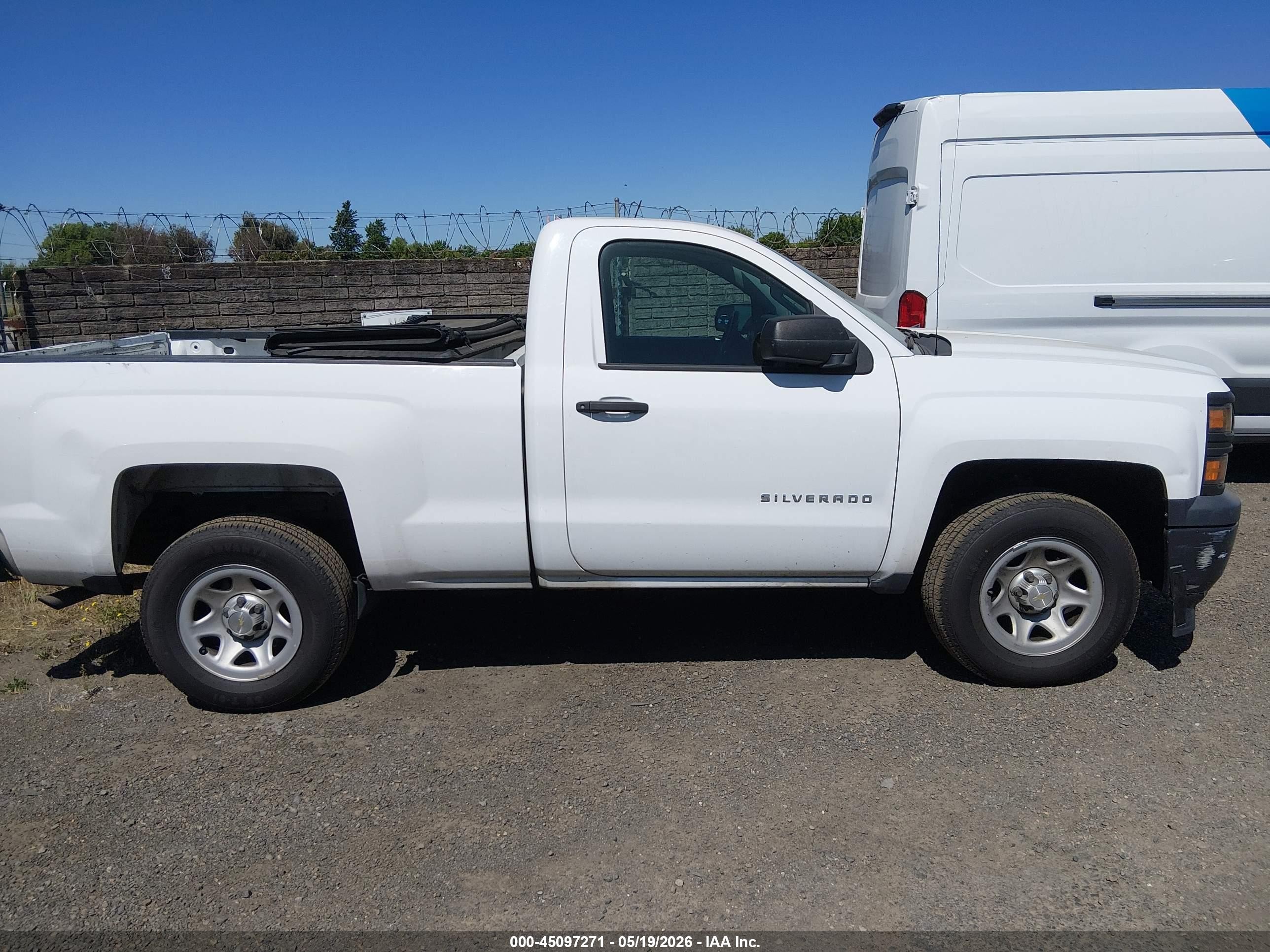 2015 Chevrolet Silverado 1500 Wt White vin: 1GCNCPEH0FZ364363