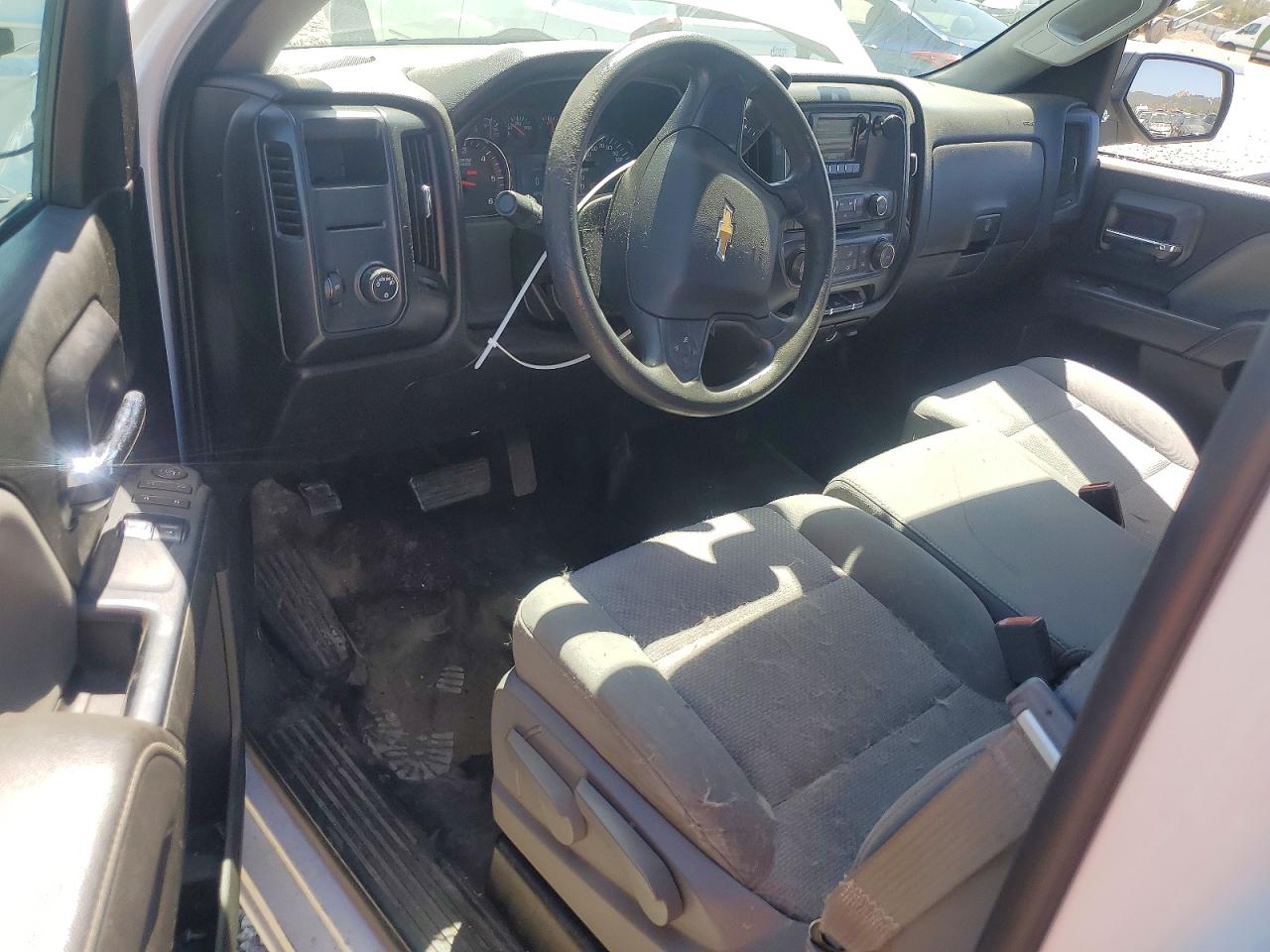 2015 Chevrolet Silverado C1500 Белый vin: 1GCNCPEH0FZ382961