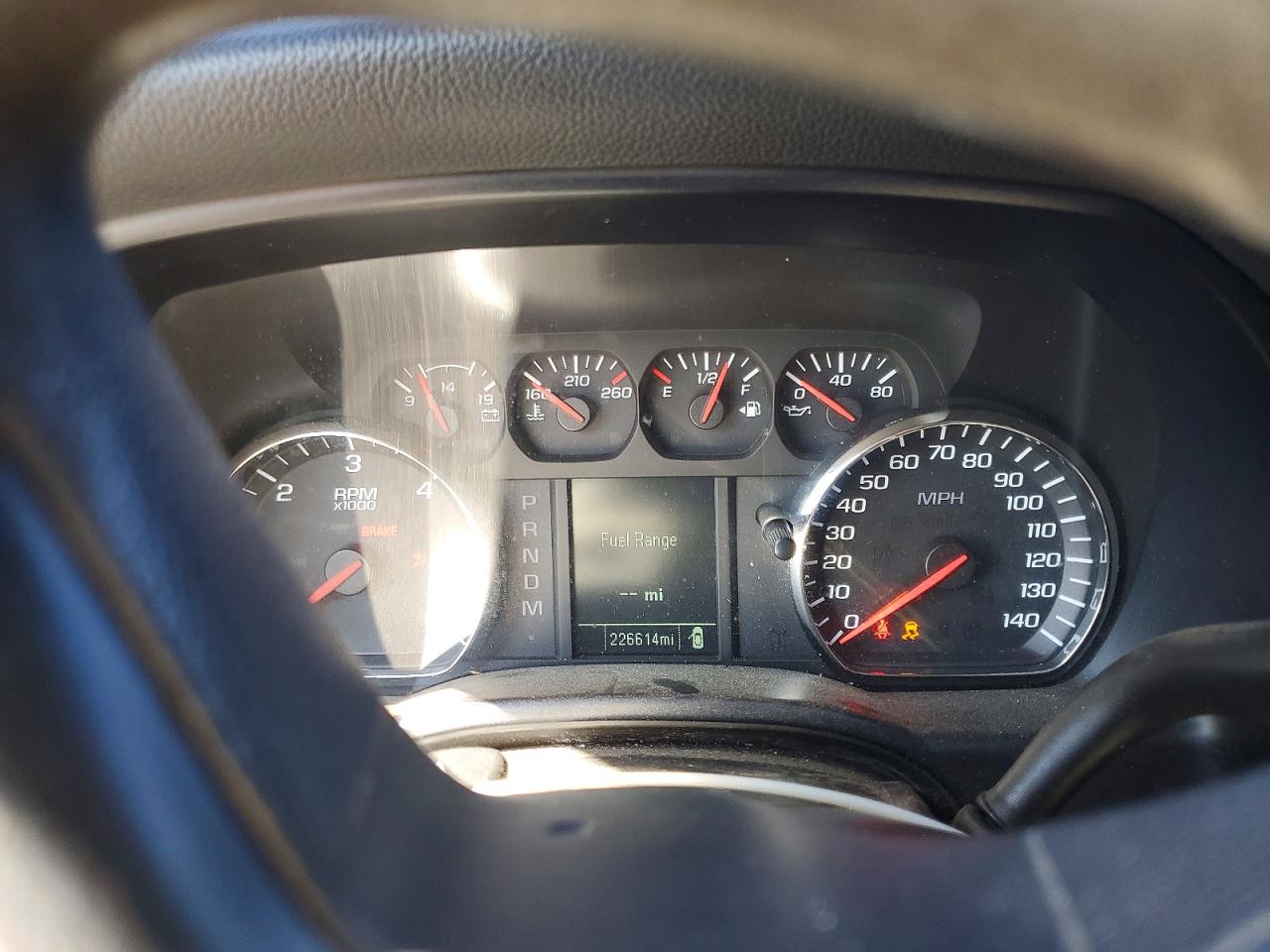 2014 Chevrolet Silverado C1500 White vin: 1GCNCPEH1EZ203471