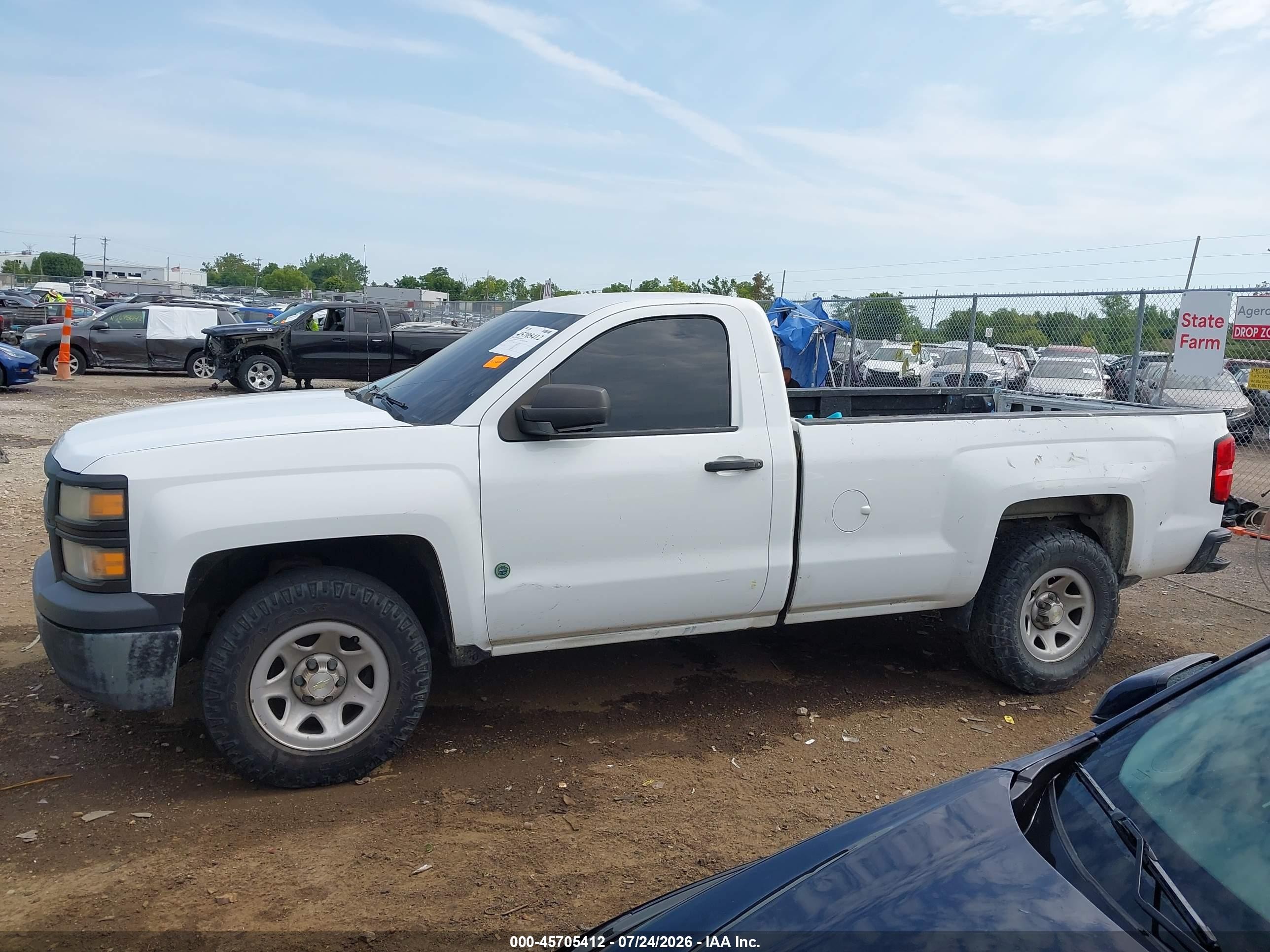 2014 Chevrolet Silverado 1500 Work Truck White vin: 1GCNCPEH2EZ275764