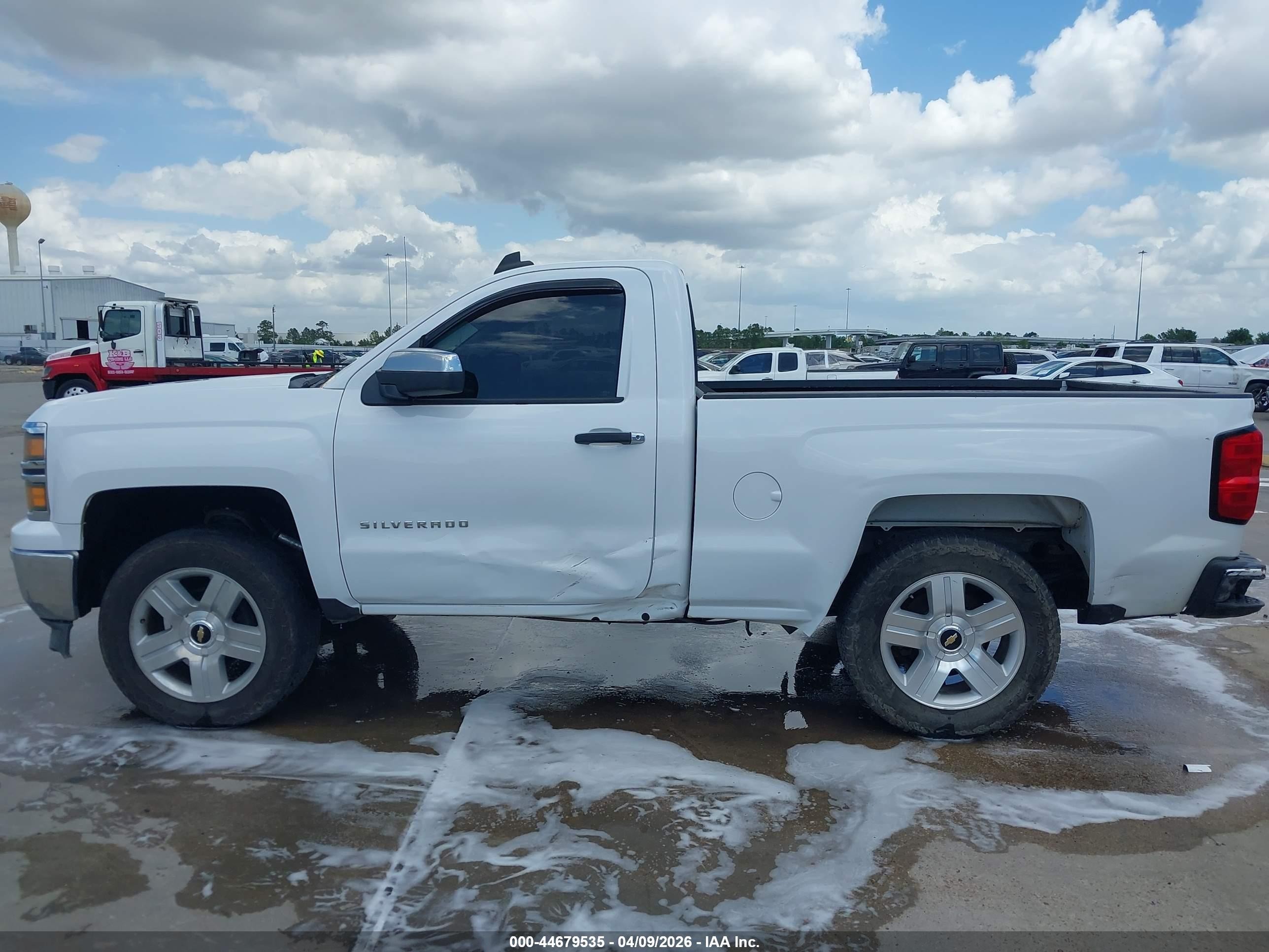 2015 Chevrolet Silverado 1500 Wt White vin: 1GCNCPEH3FZ301161